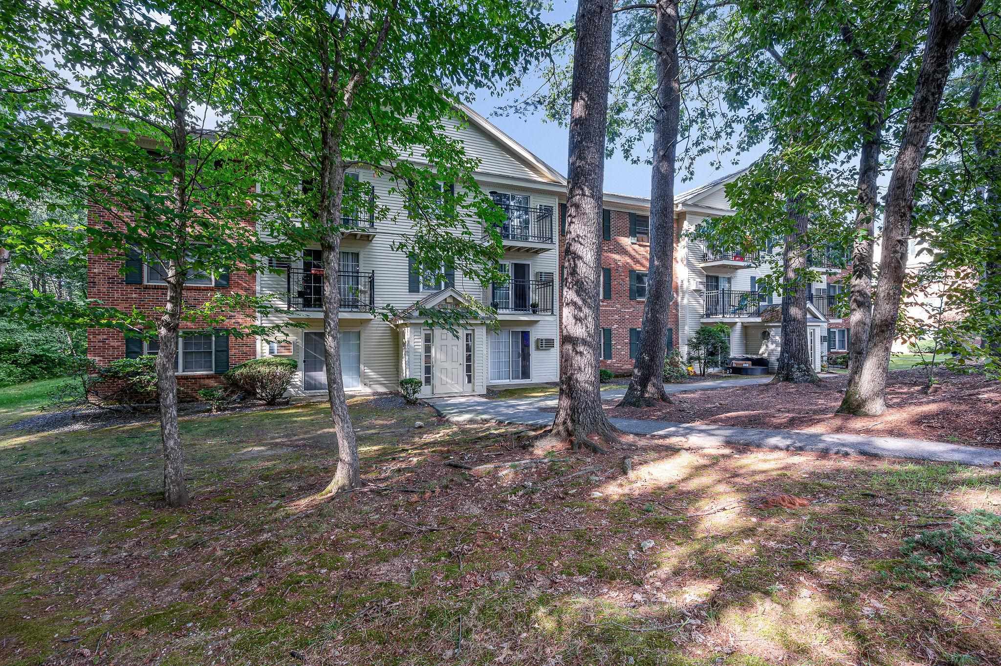 5 Midhurst Road 510 — photo