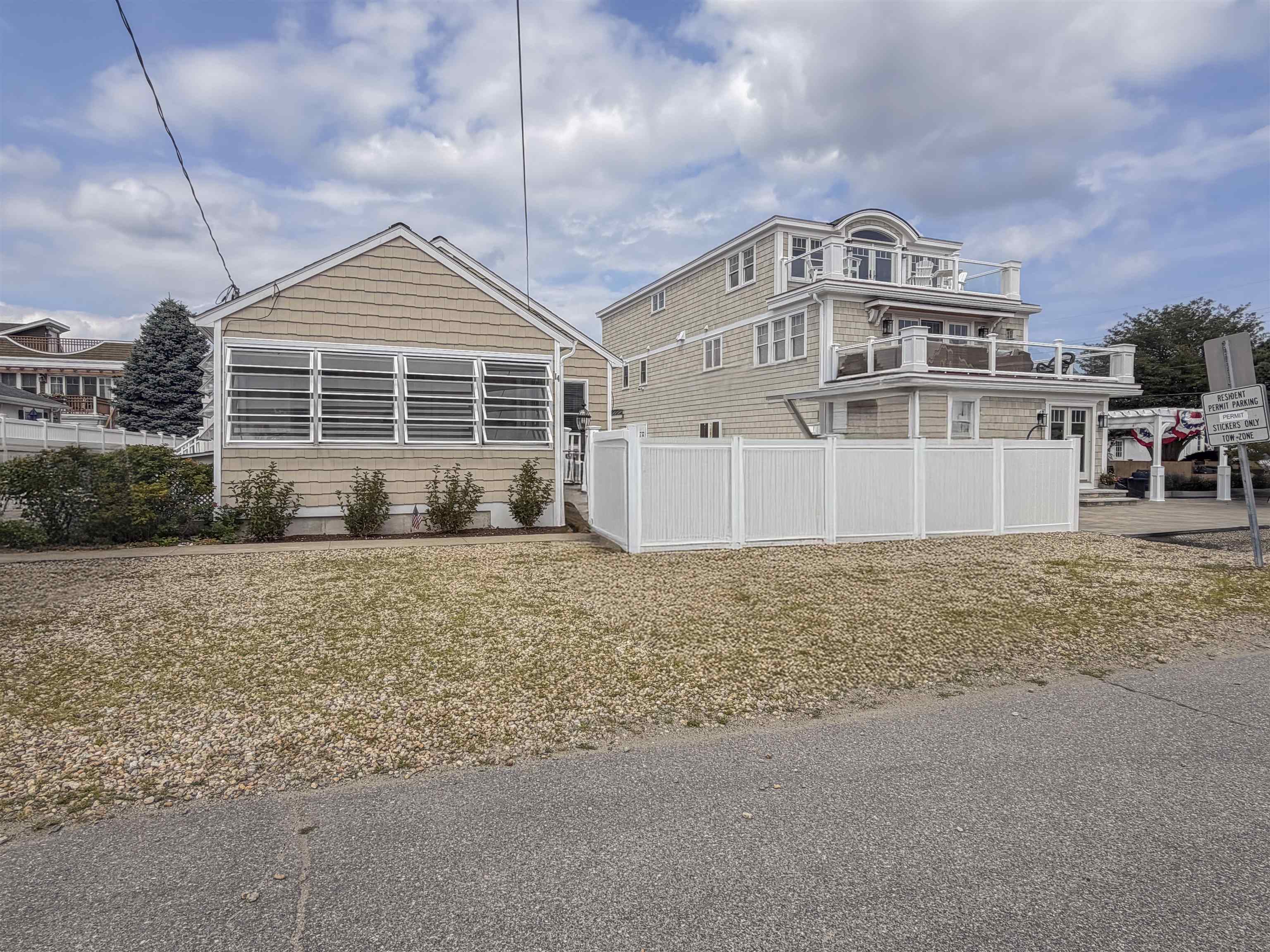 14 Lawrence Street — photo