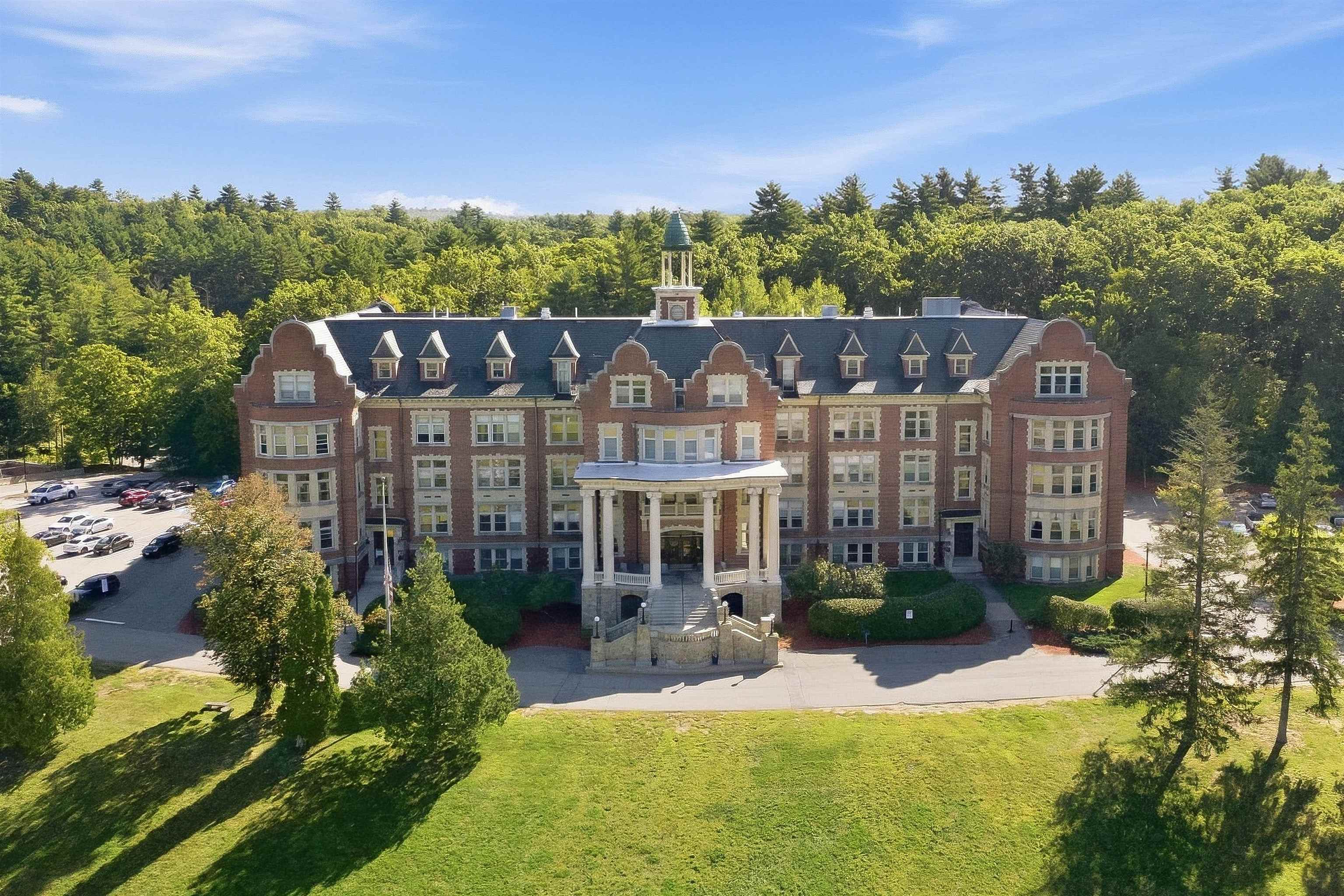 15 Mount St Mary's Way Way Unit:203 — photo