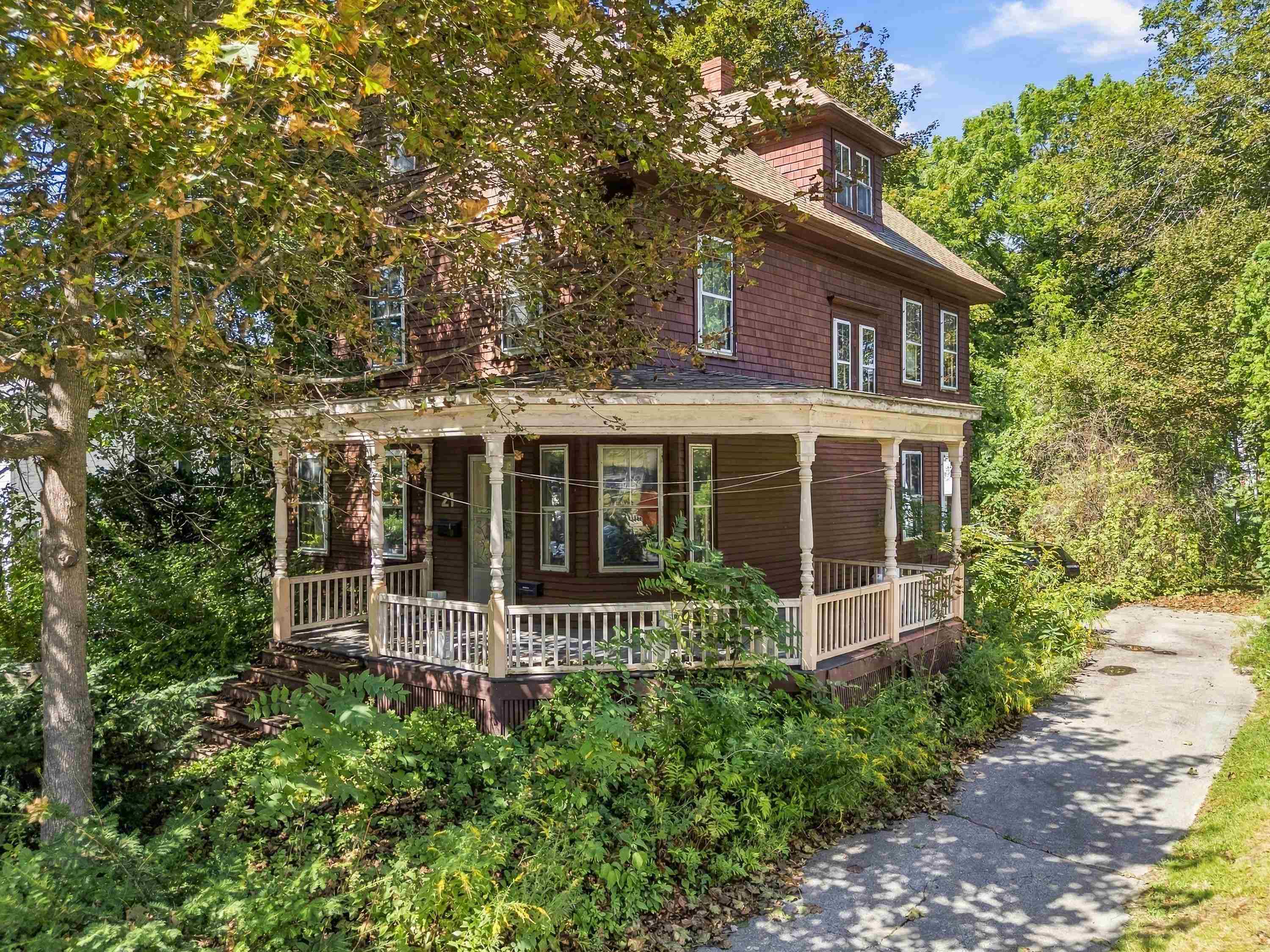 21 W Concord Street — photo