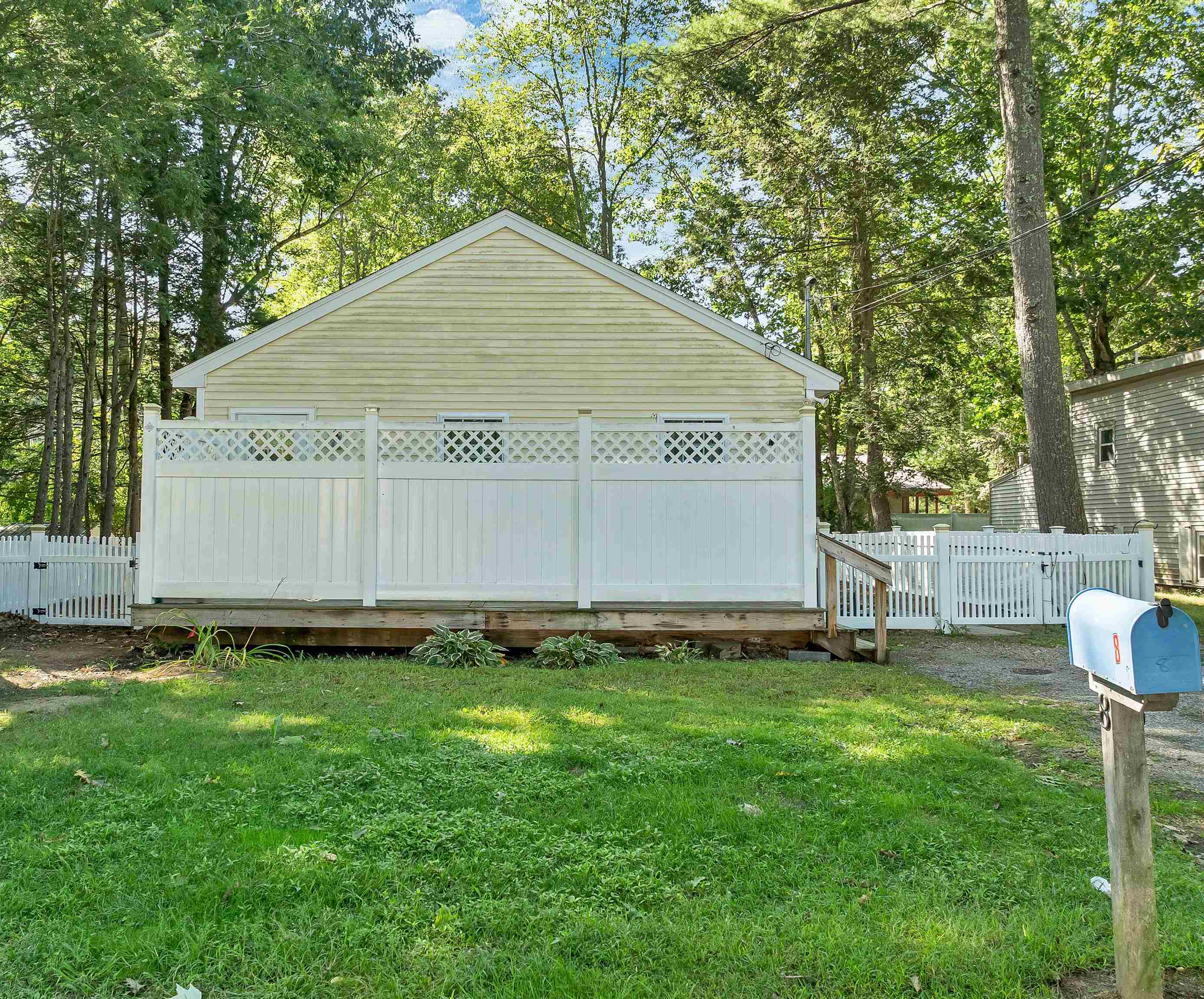 8 Riverside Drive, Fremont, NH 03044 — photo 2