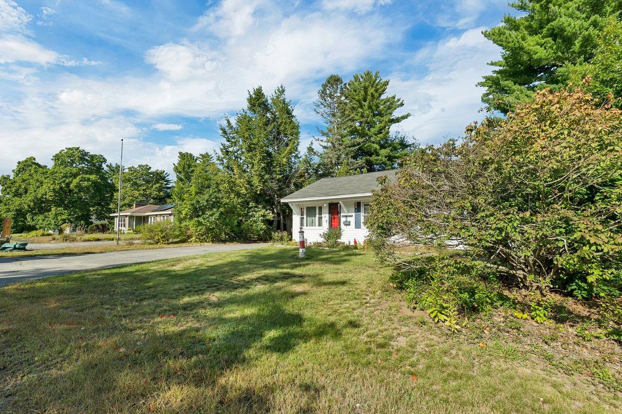 33 Cushing Boulevard, Rochester, NH 03867 — photo 3