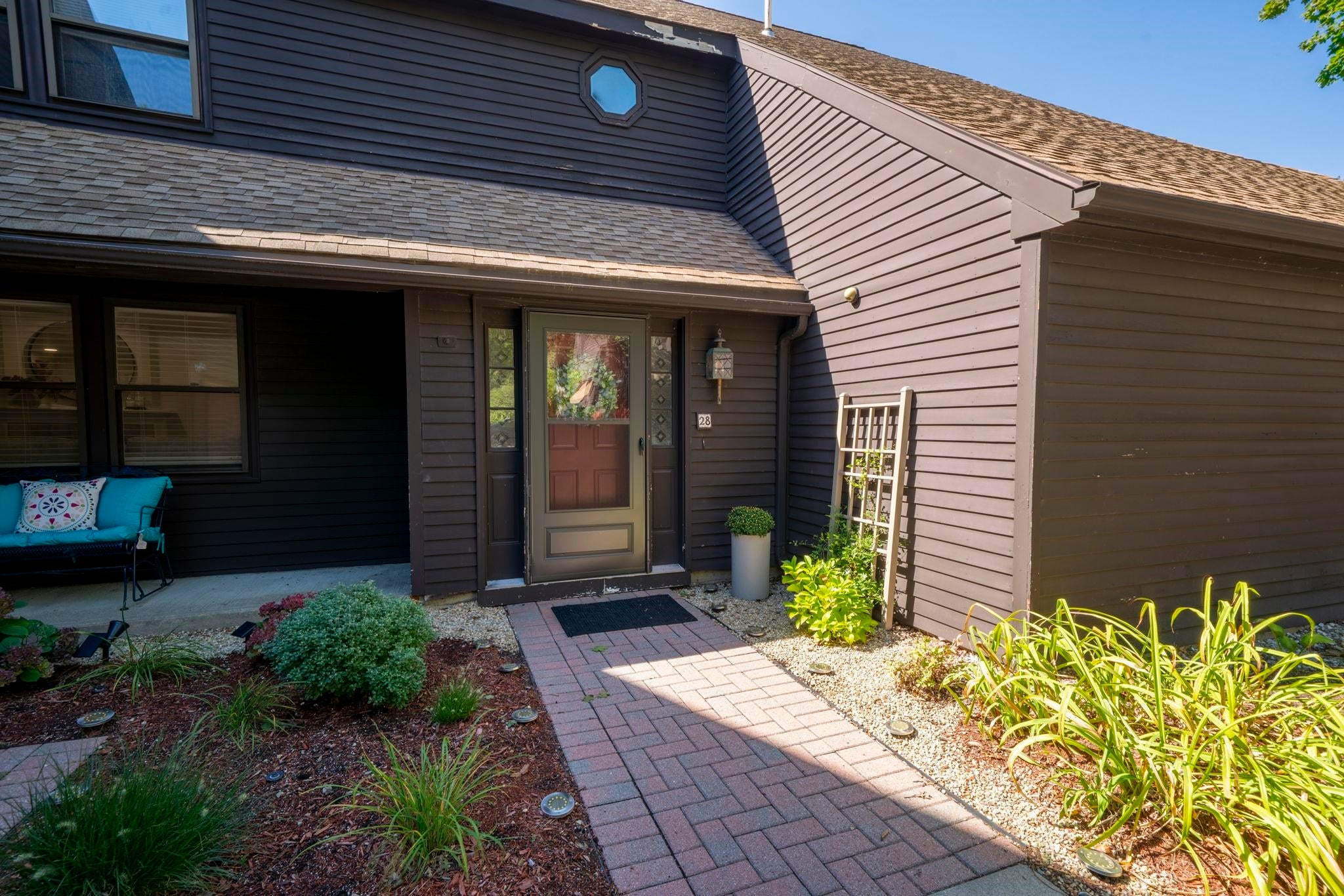 28 Stacey Circle — photo