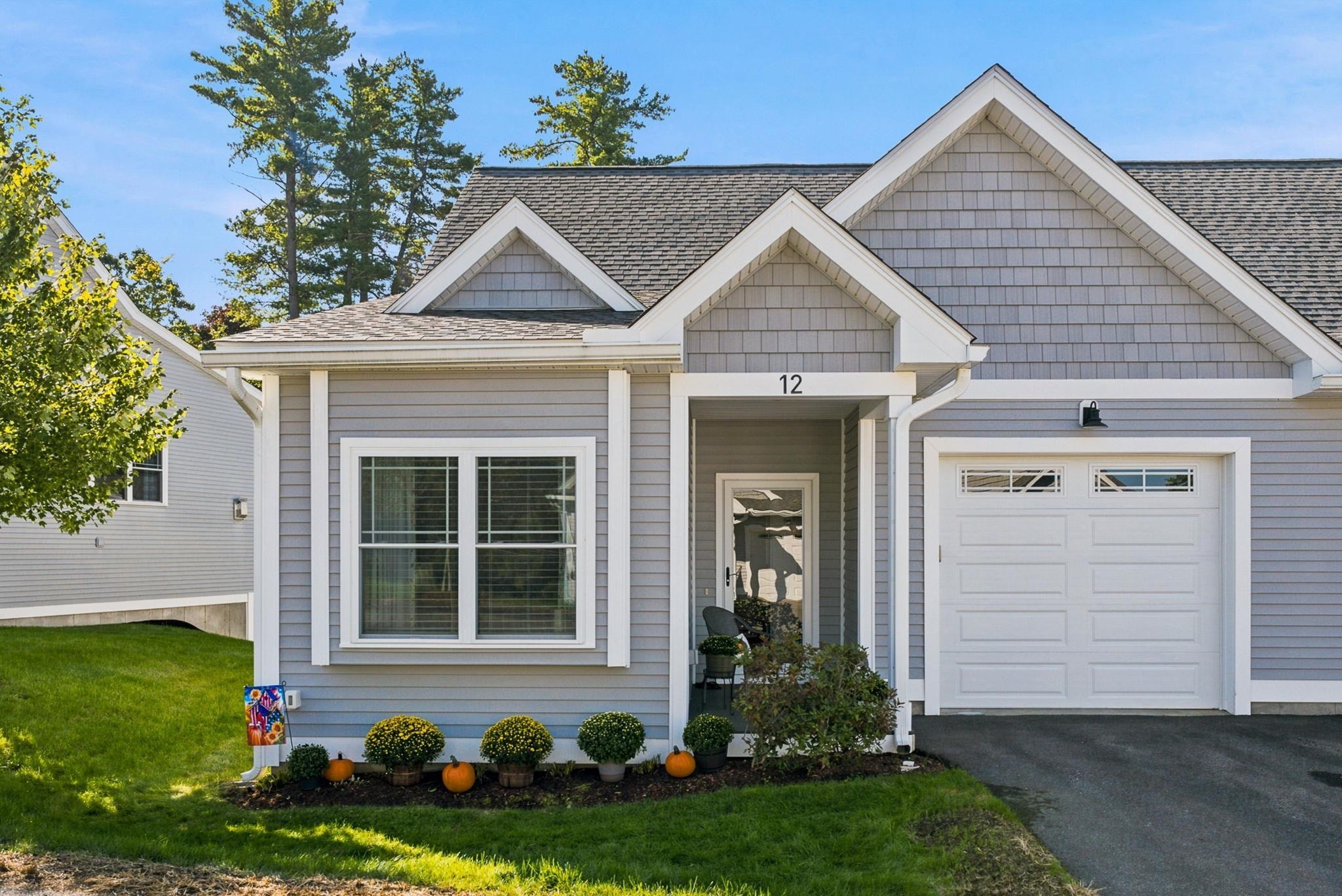12 Abenaki Circle — photo