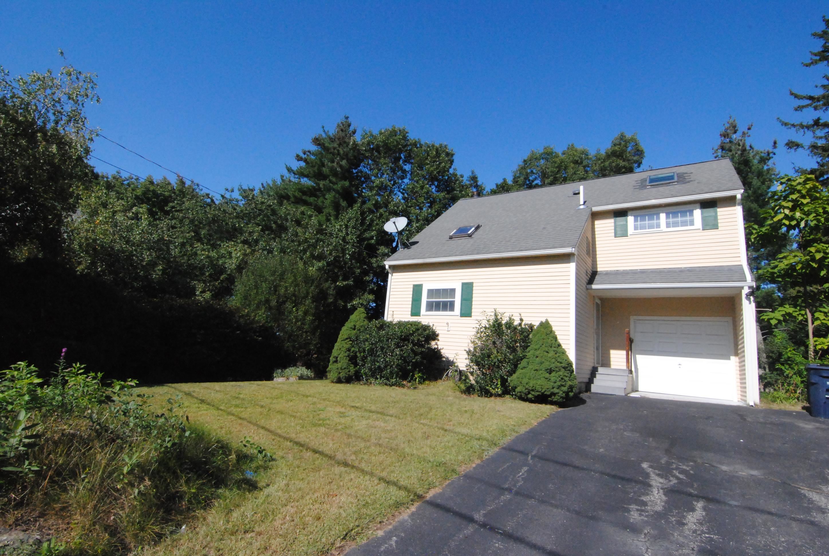 11 Ventura Circle — photo