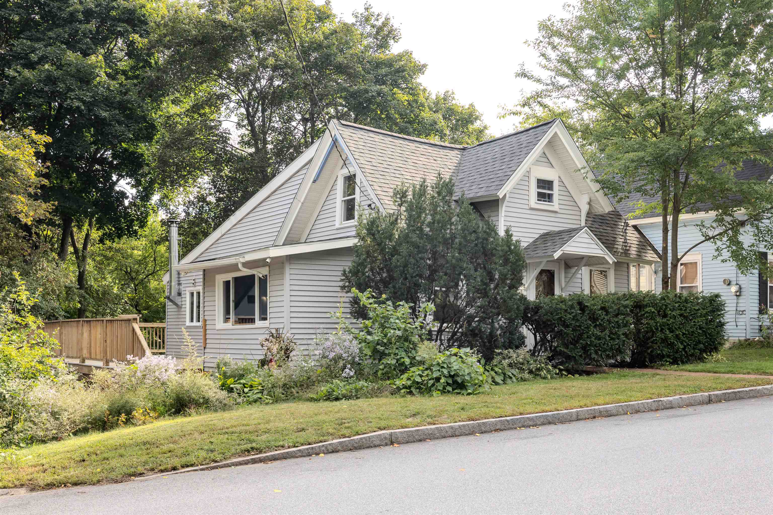 9 Noyes Street — photo