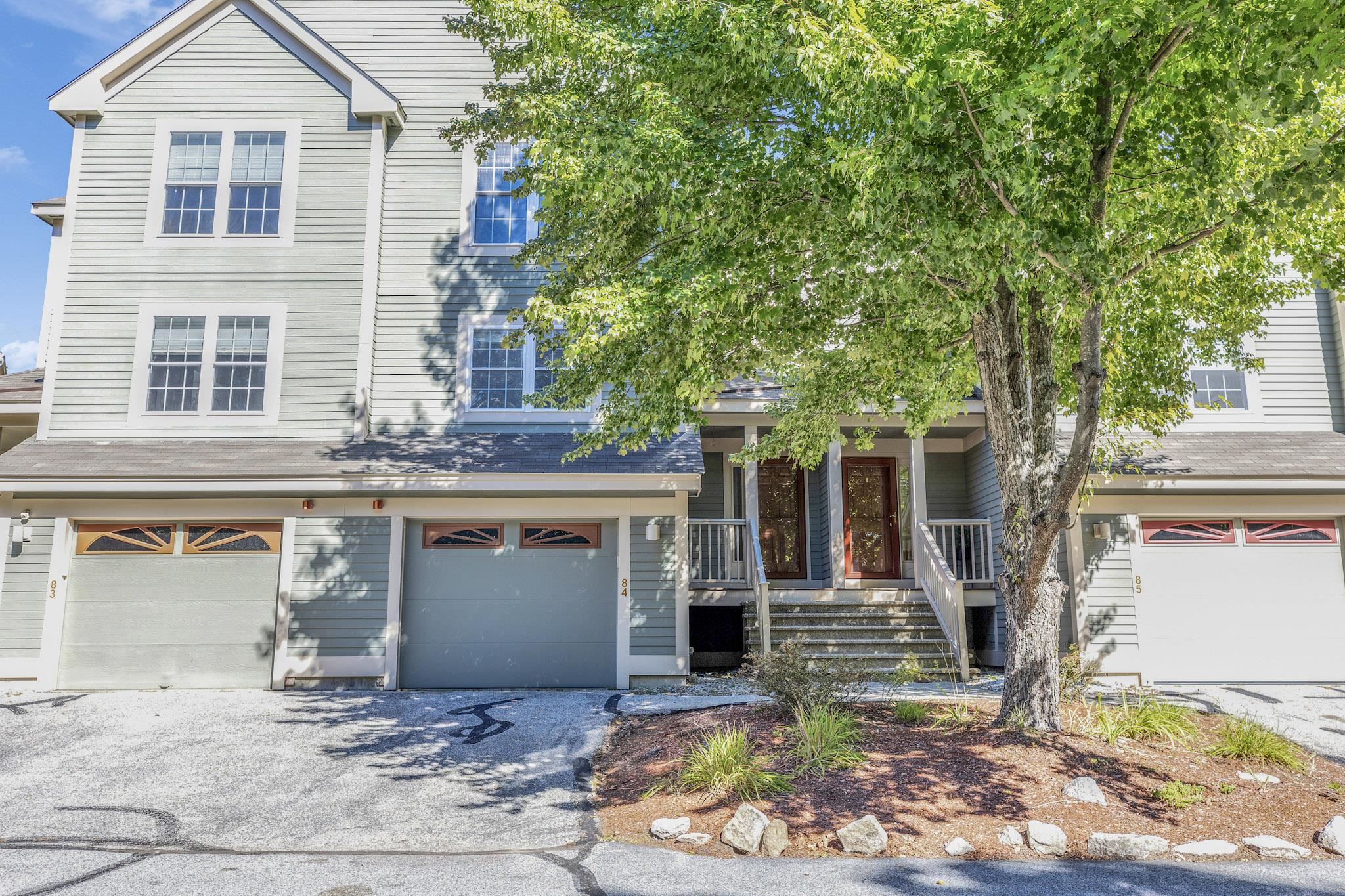 1465 Hooksett Road, Hooksett, NH 03106