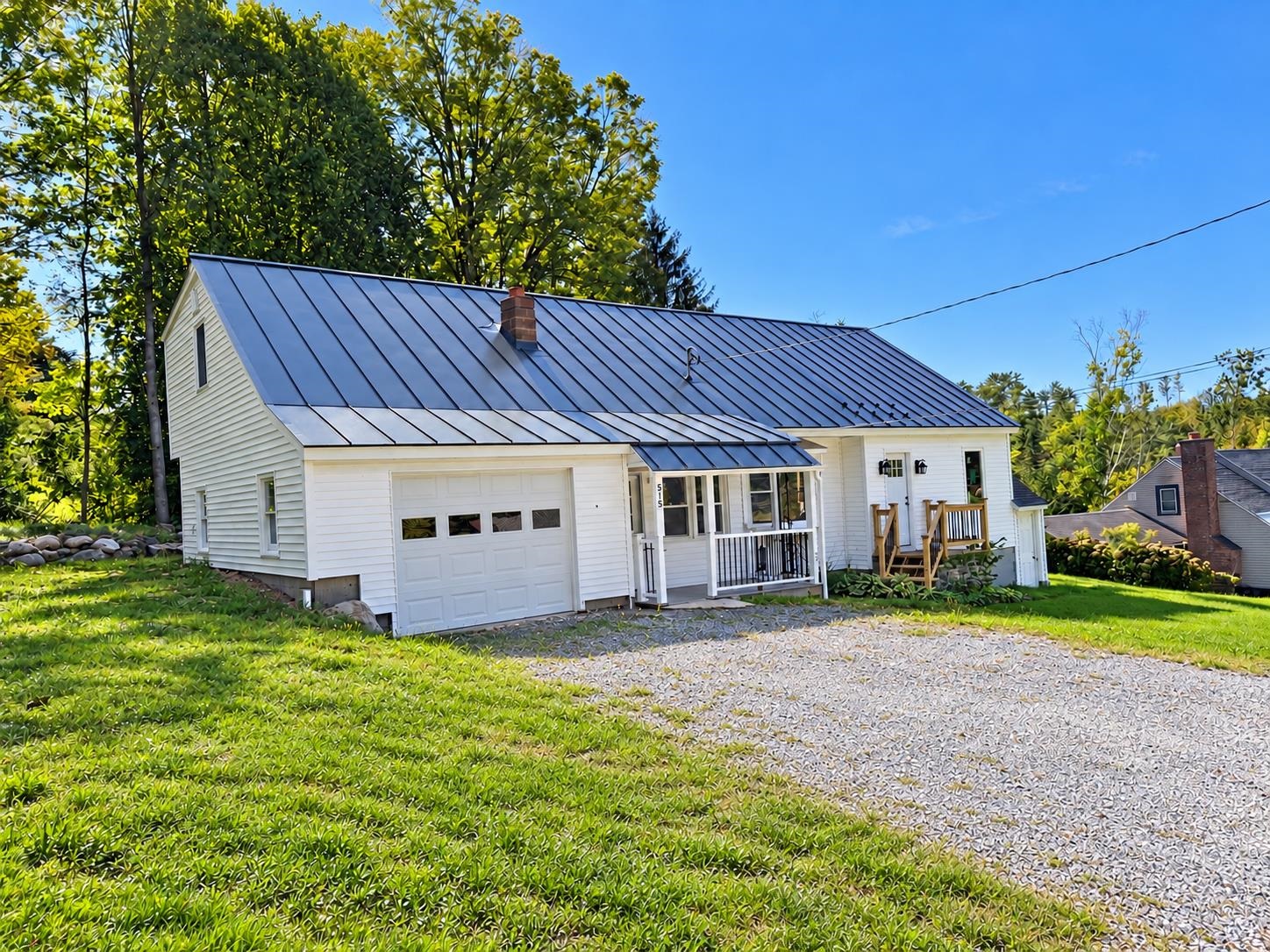 515 Buck Hill — photo