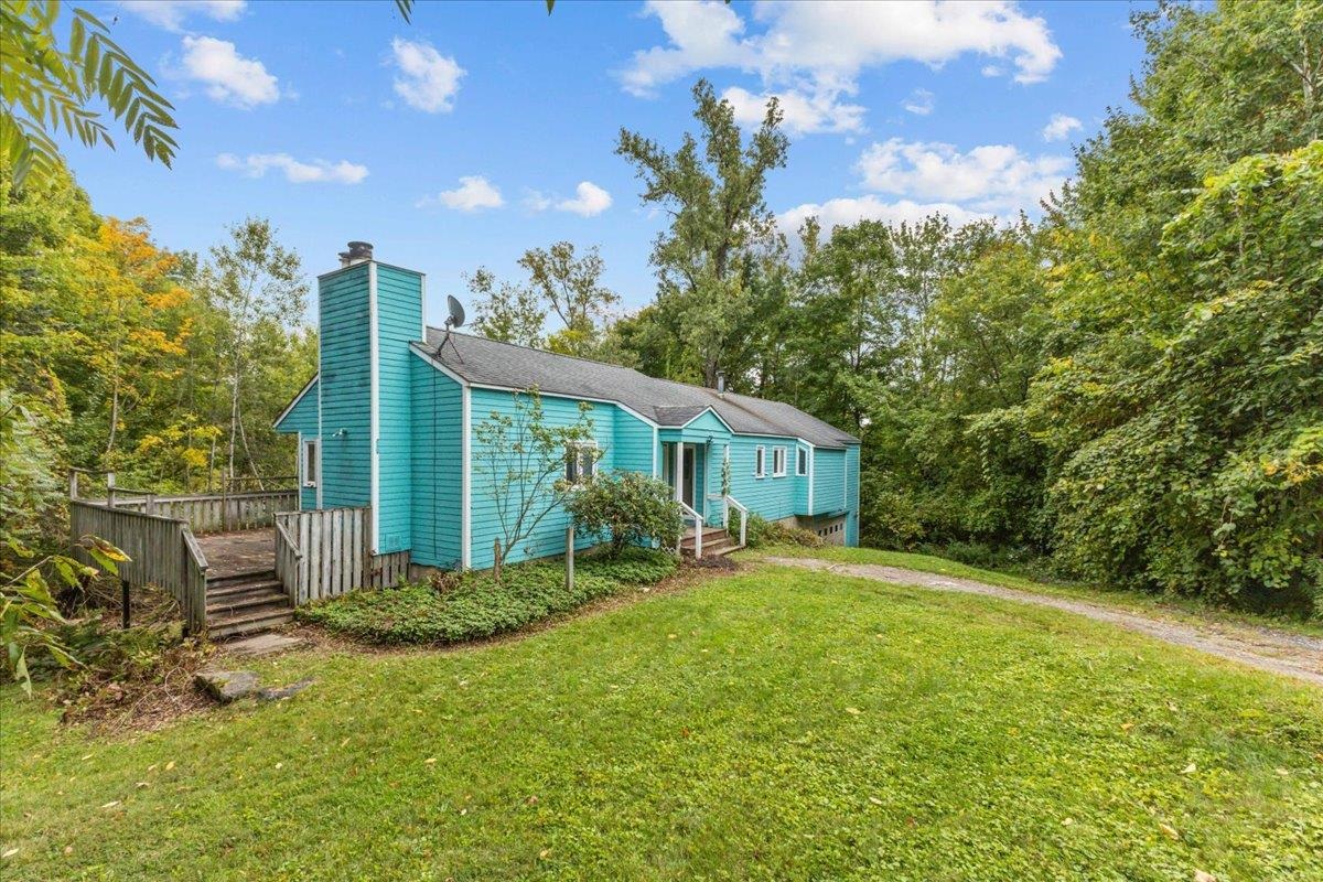 10 Ridge Road — photo
