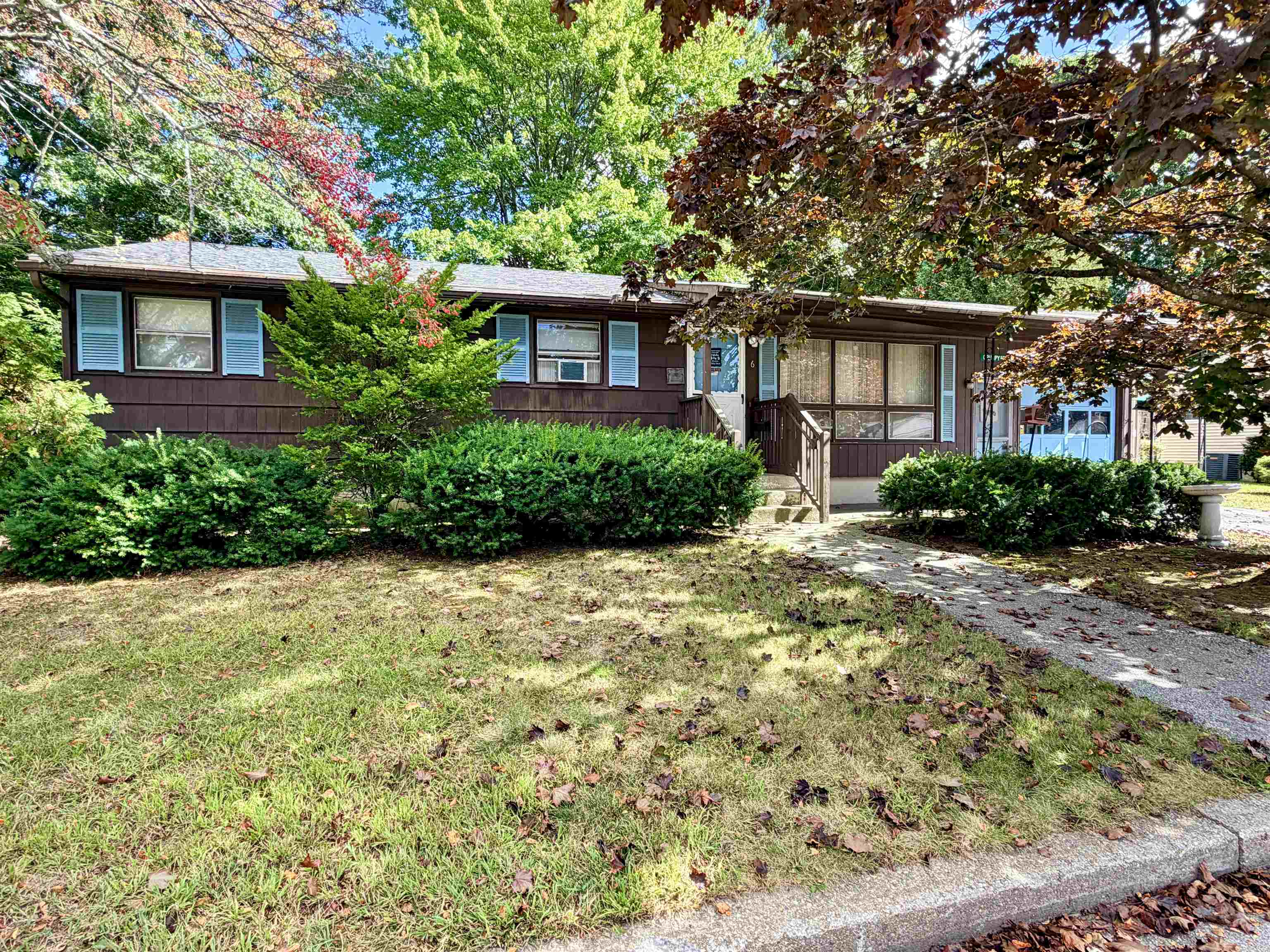 6 Alexander Drive — photo