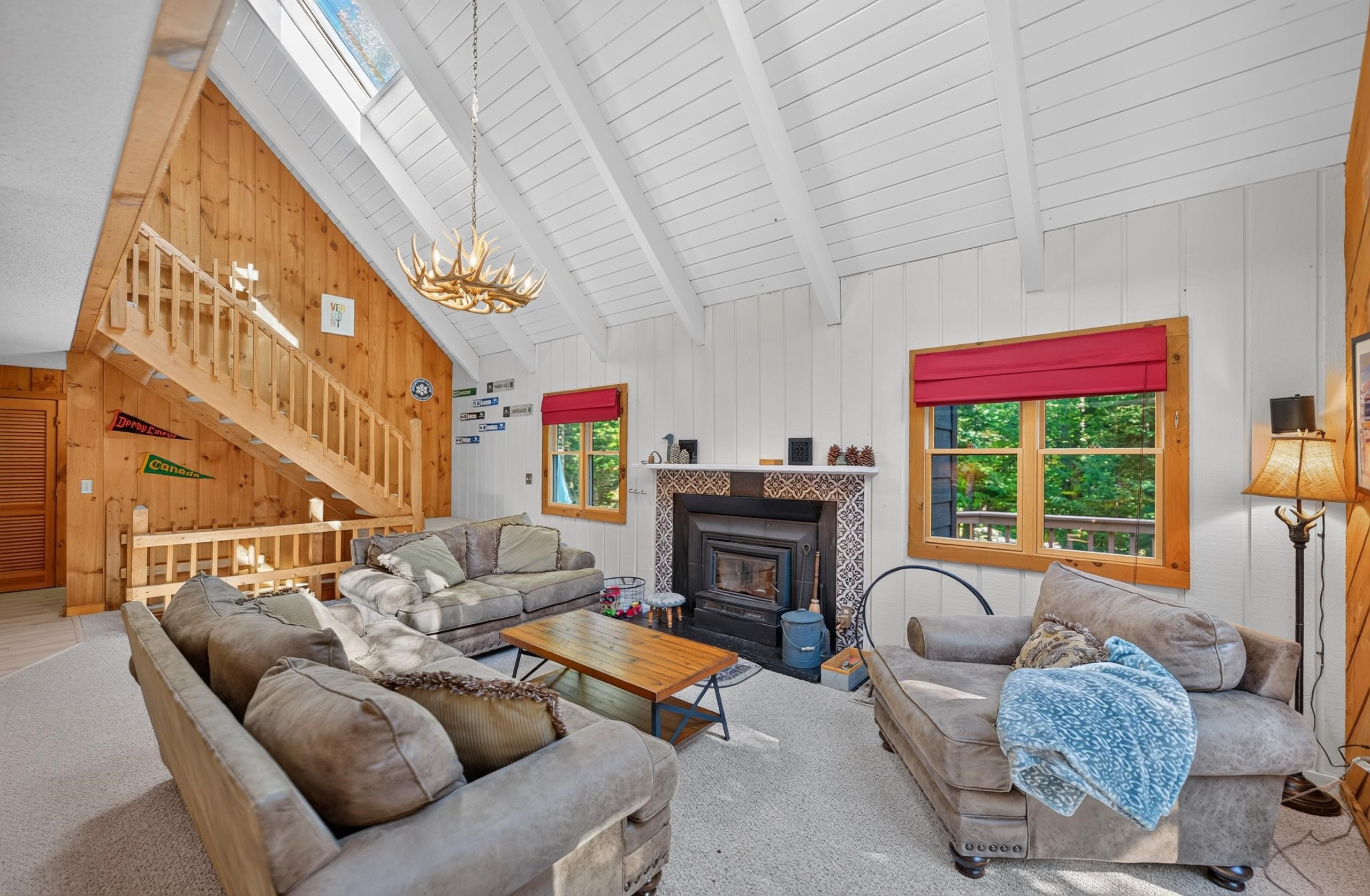 43 Upper Highlands Loop, Dover, VT 05356 — photo 2