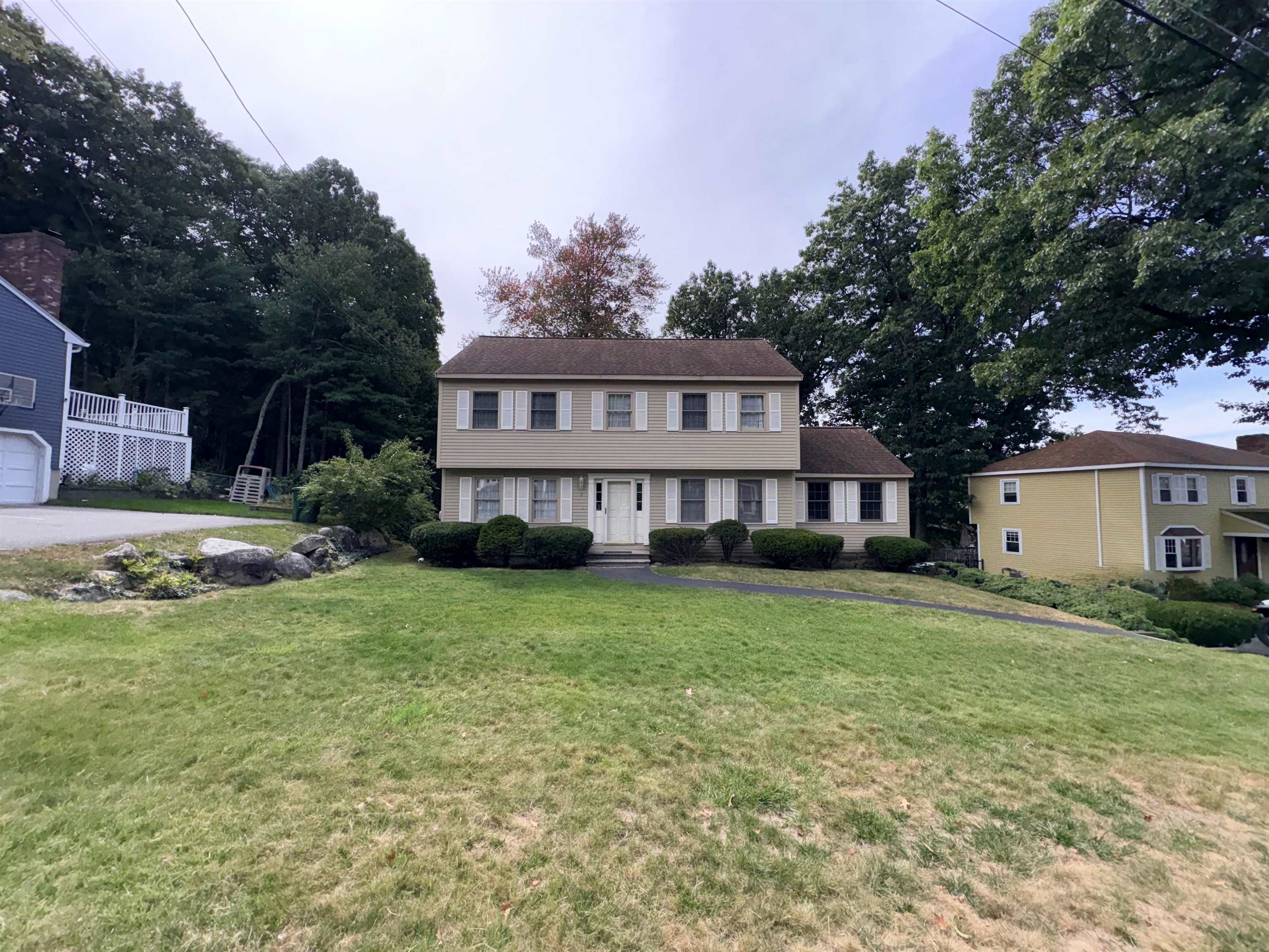 15 Topaz Drive — photo