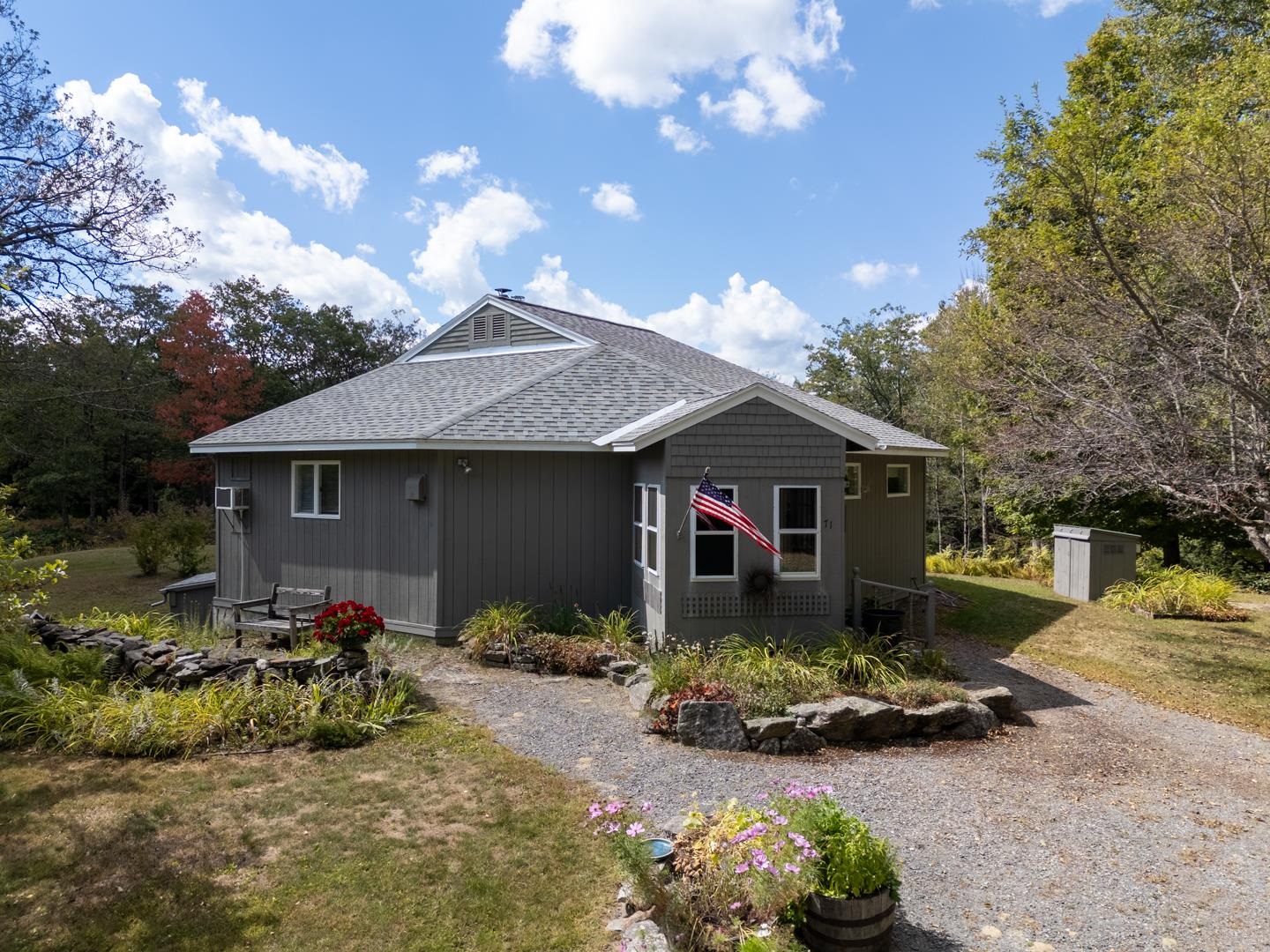 71 Stone Pond Road — photo
