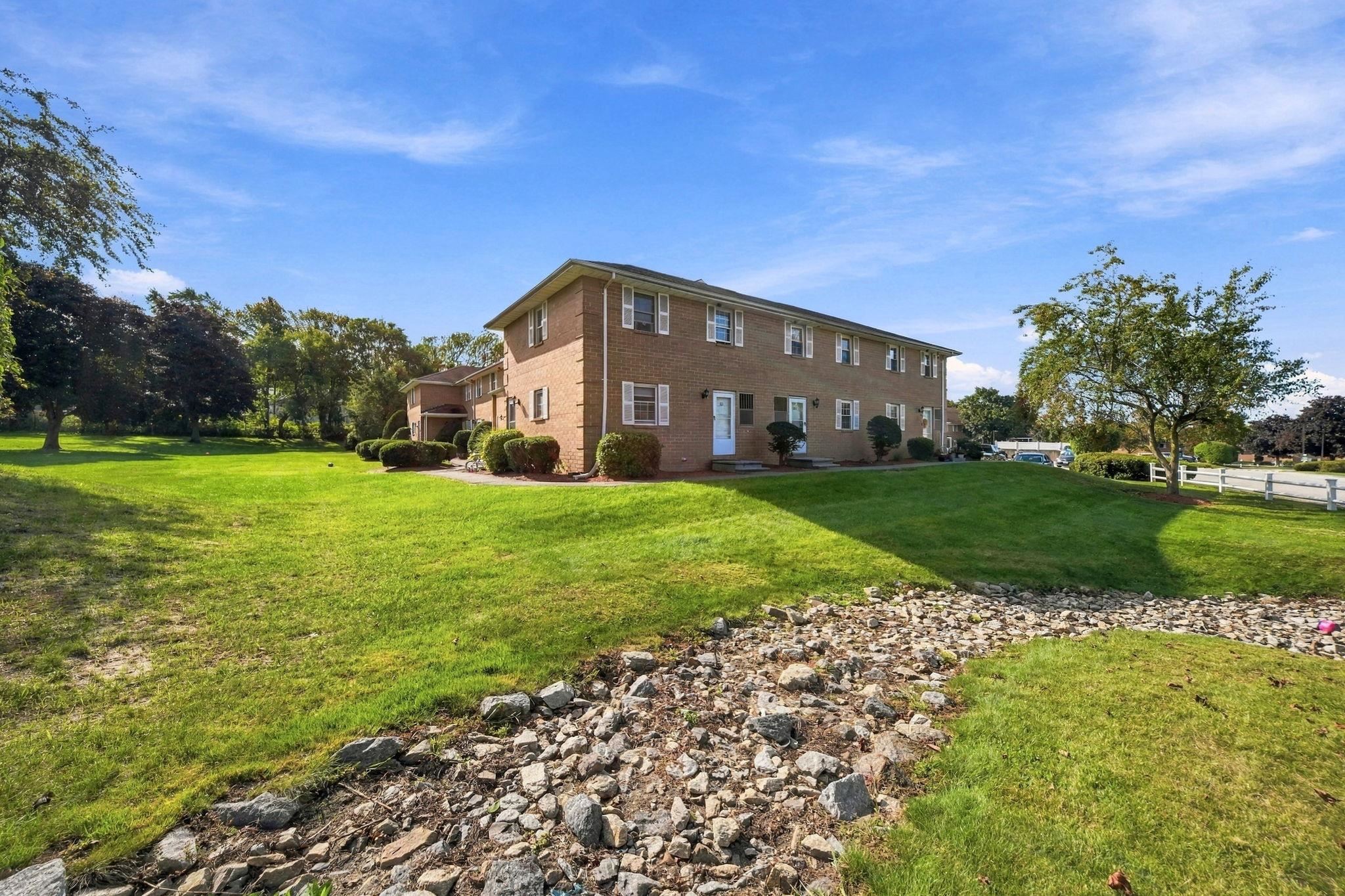 102 Elmwood Drive — photo