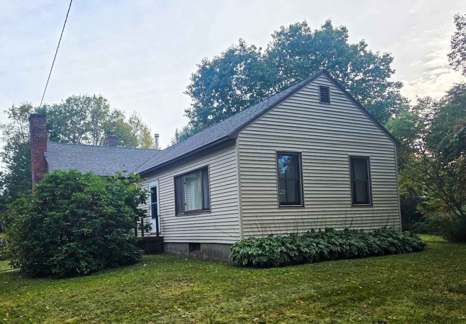 1026 Bowen Hill Road — photo