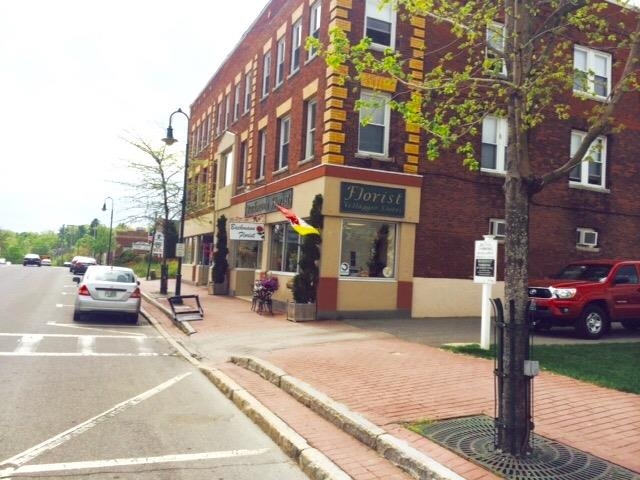 15 West Broadway Street — photo