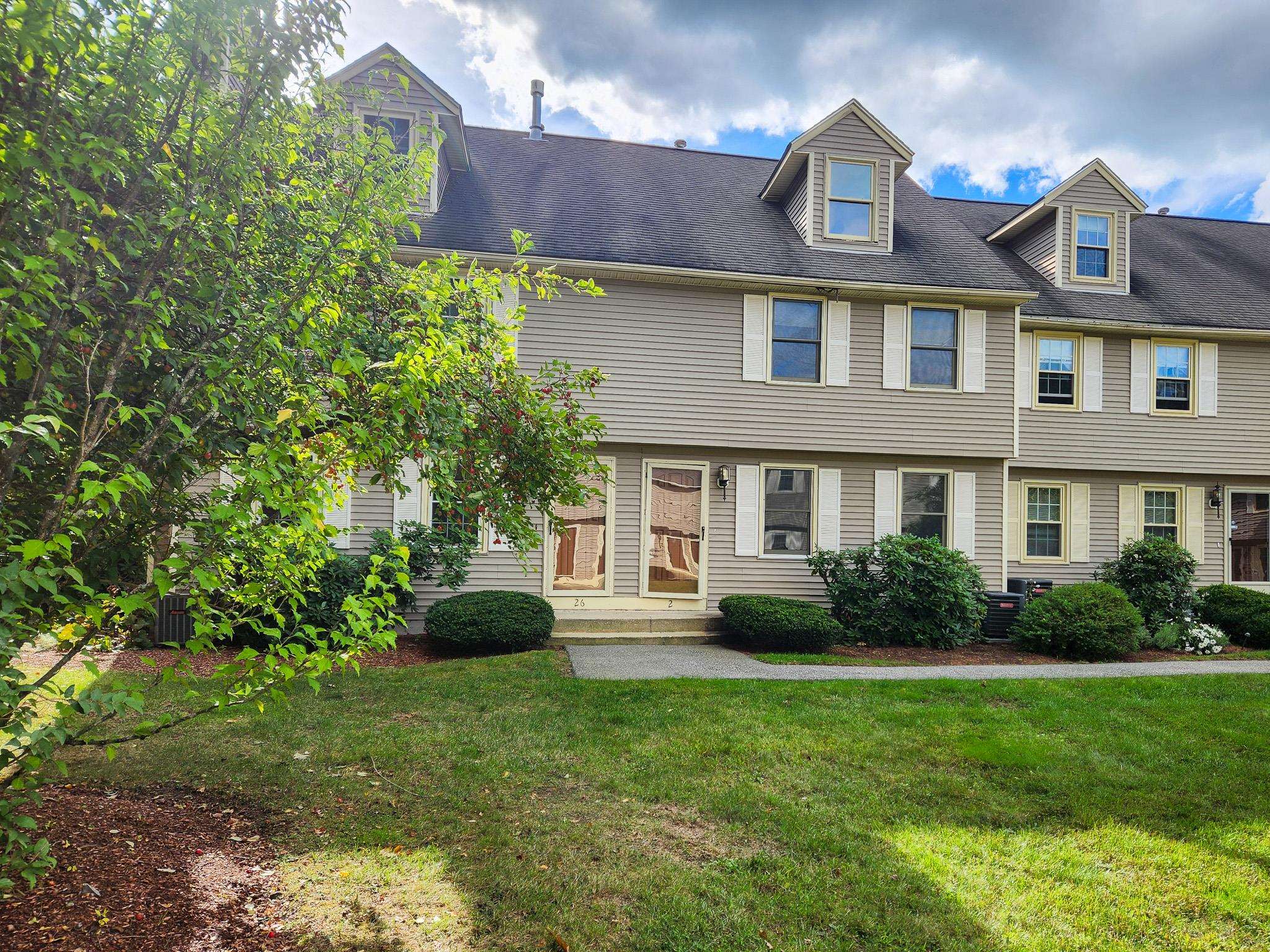 24 Andover Down — photo