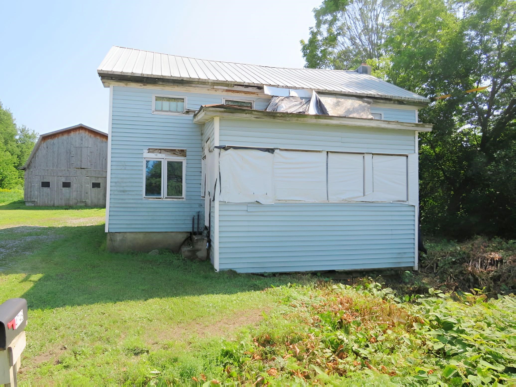 4748 Lake Road — photo