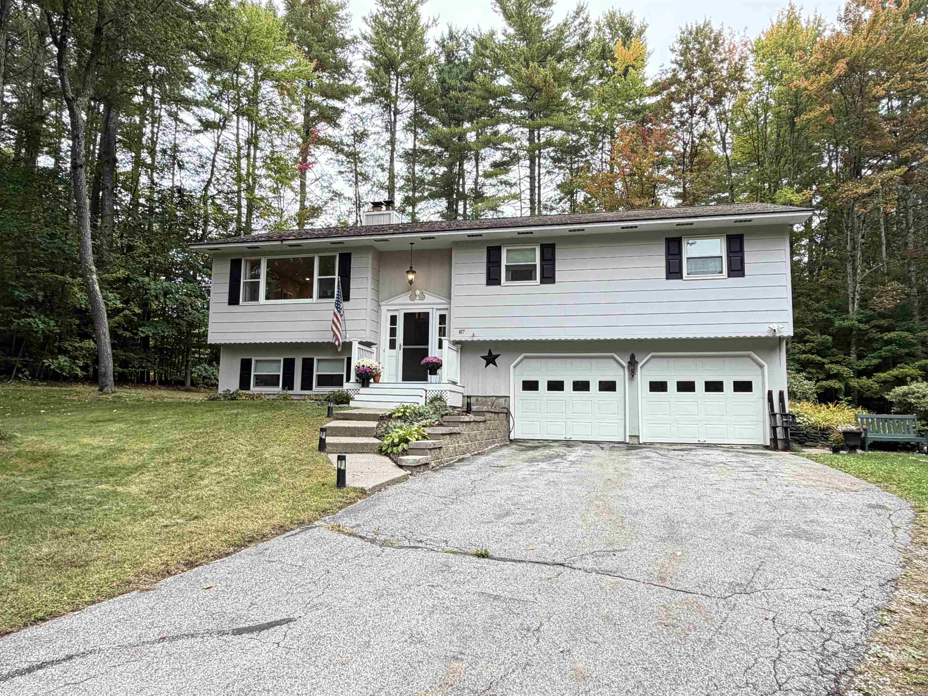 87 Colonial Drive — photo