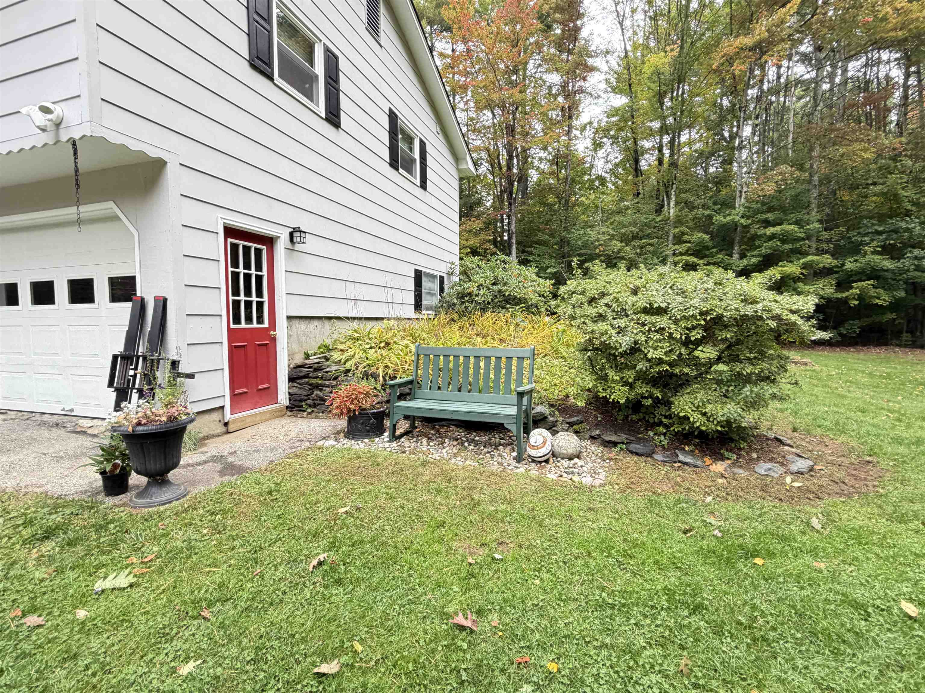 87 Colonial Drive, Rutland Town, VT 05701 — photo 3