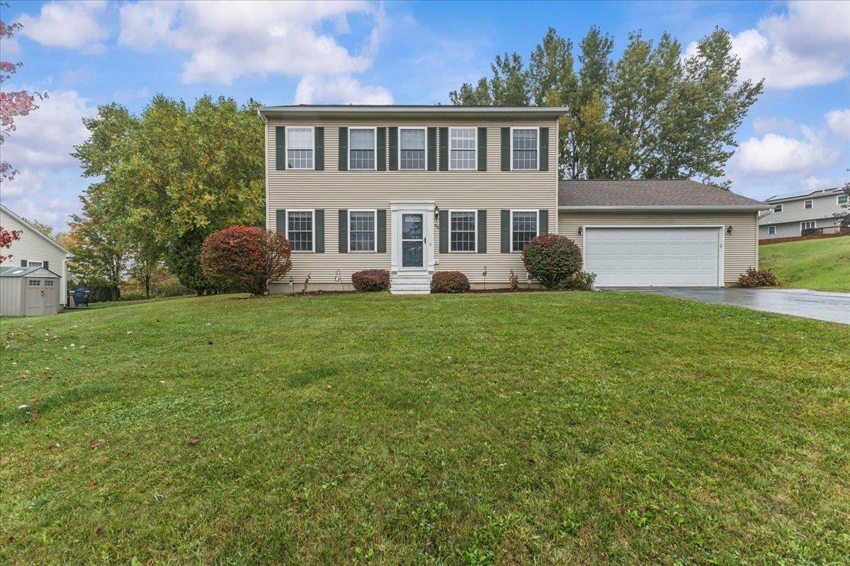 93 Hunting Ridge Lane — photo