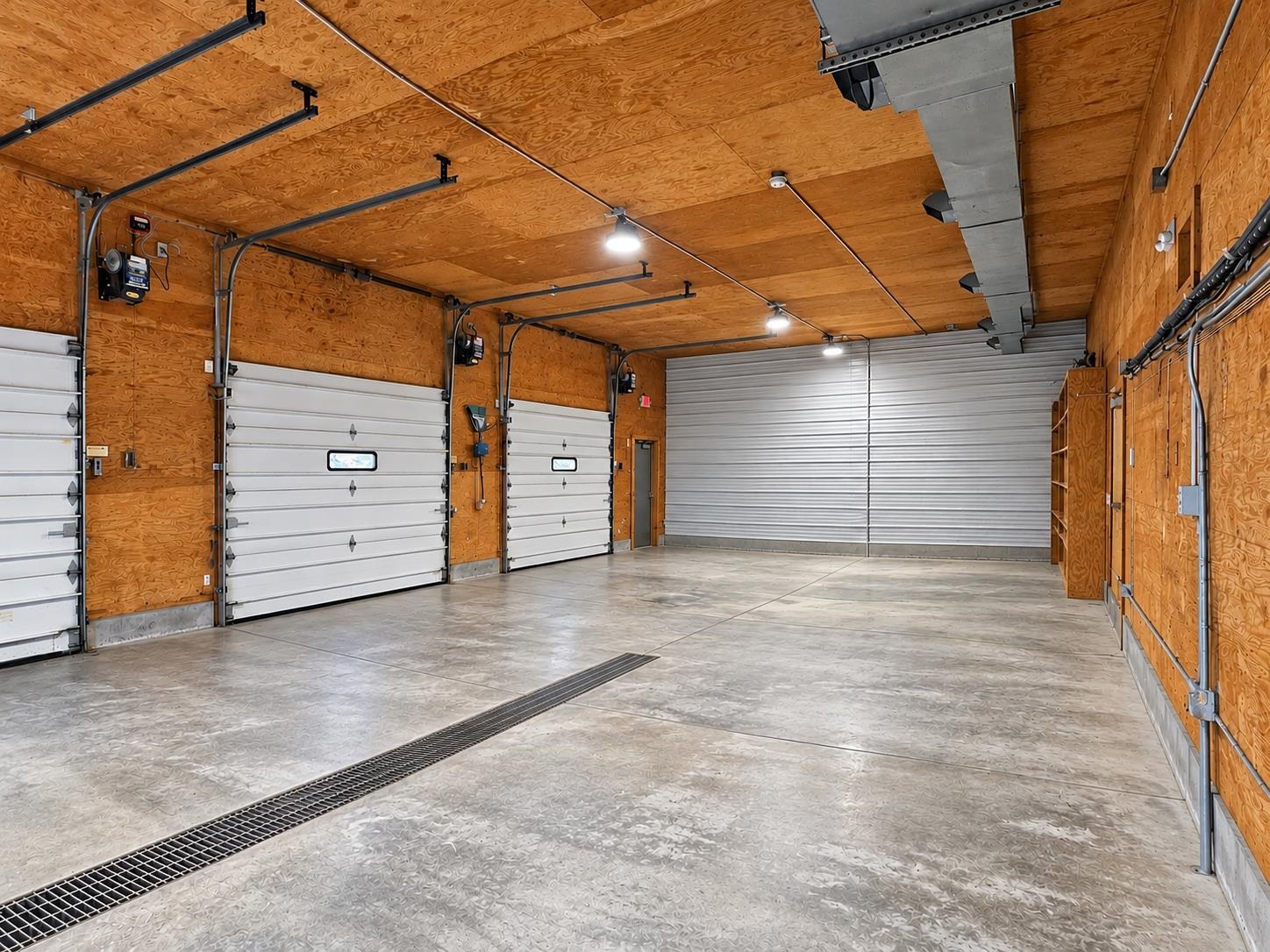 145 Citizens Road — photo
