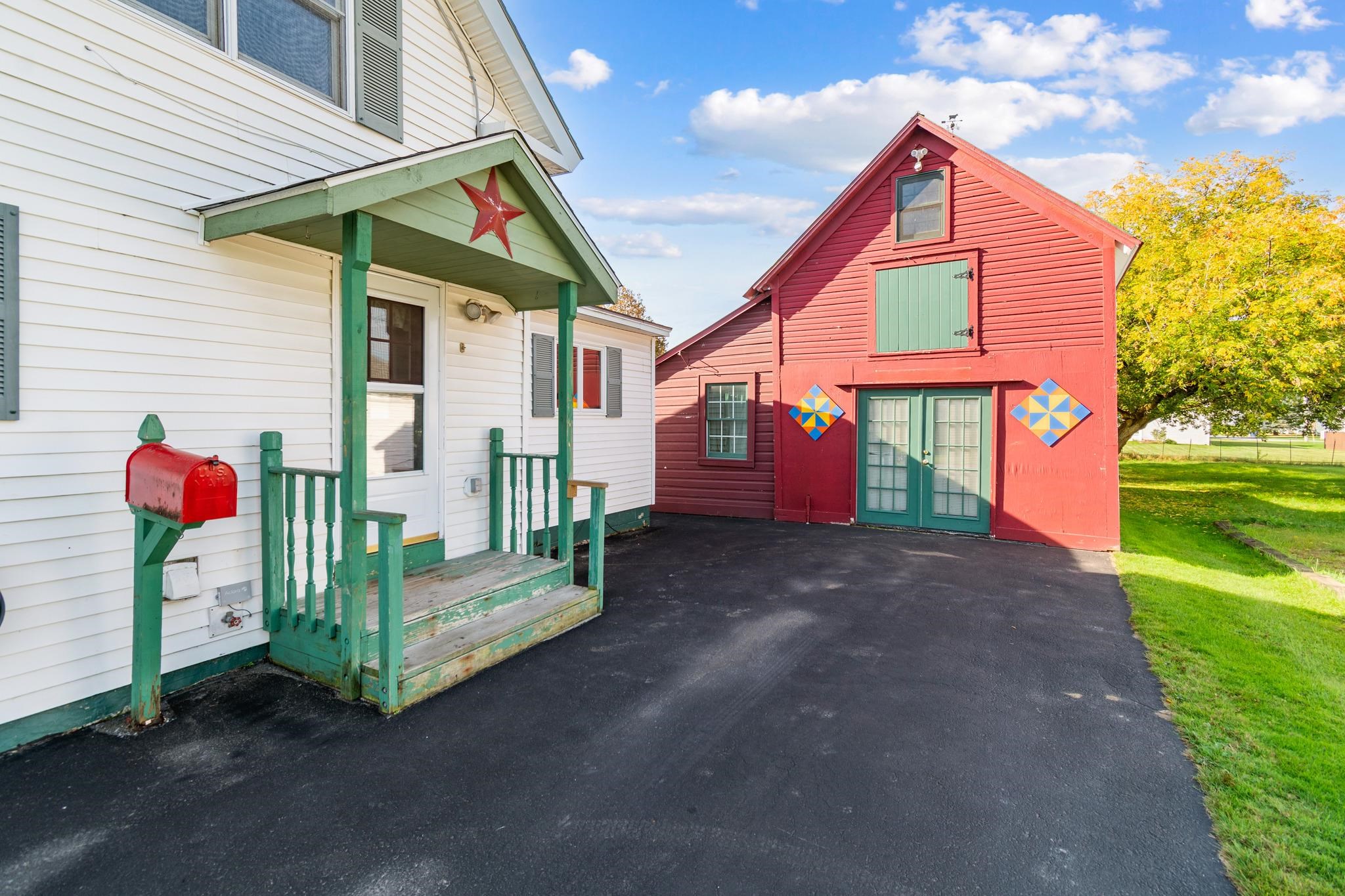 30 Pine Street, Swanton, VT 05488 — photo 2