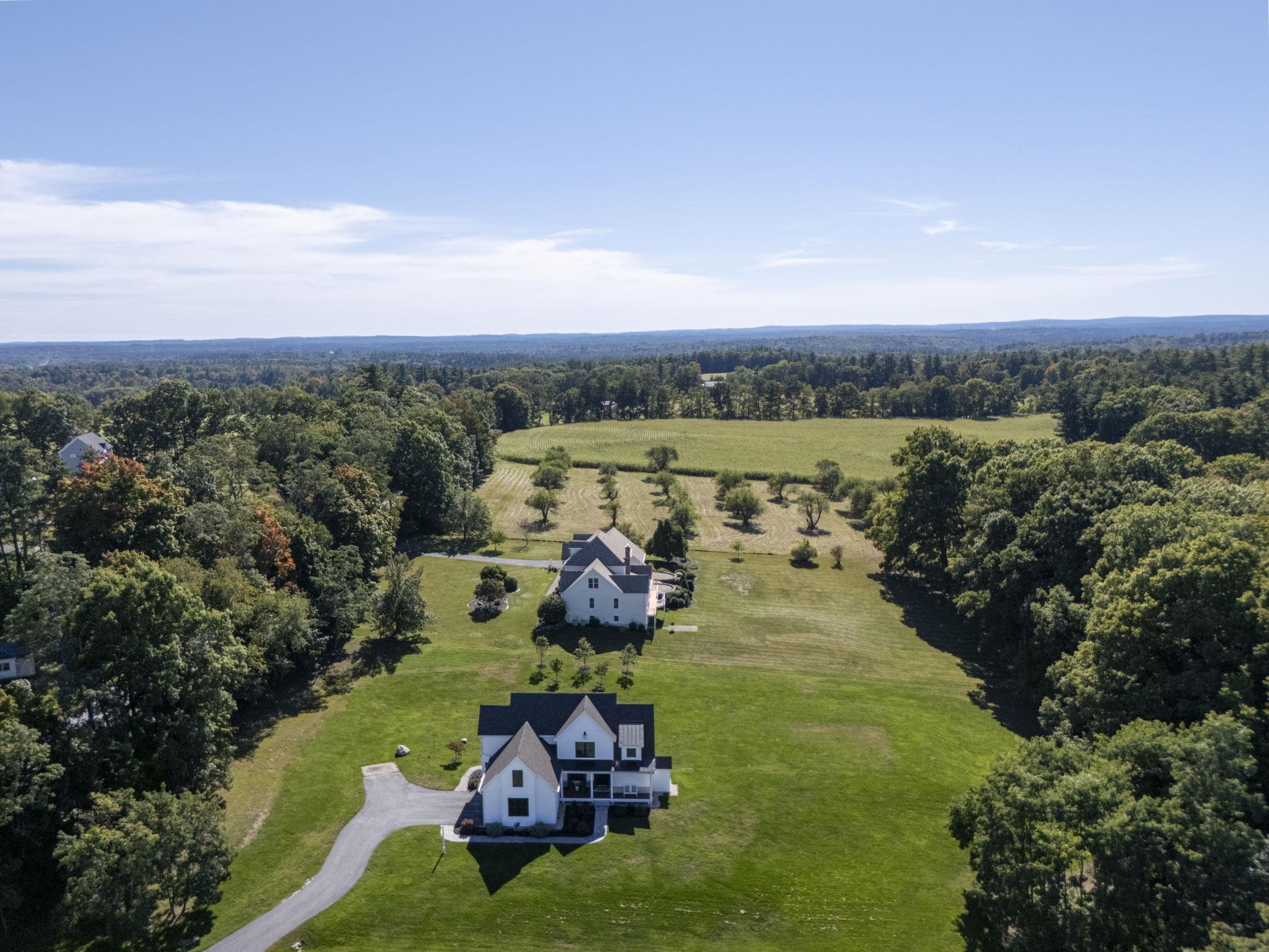 4 Ray Emma Drive, Epping, NH 03042 — photo 2