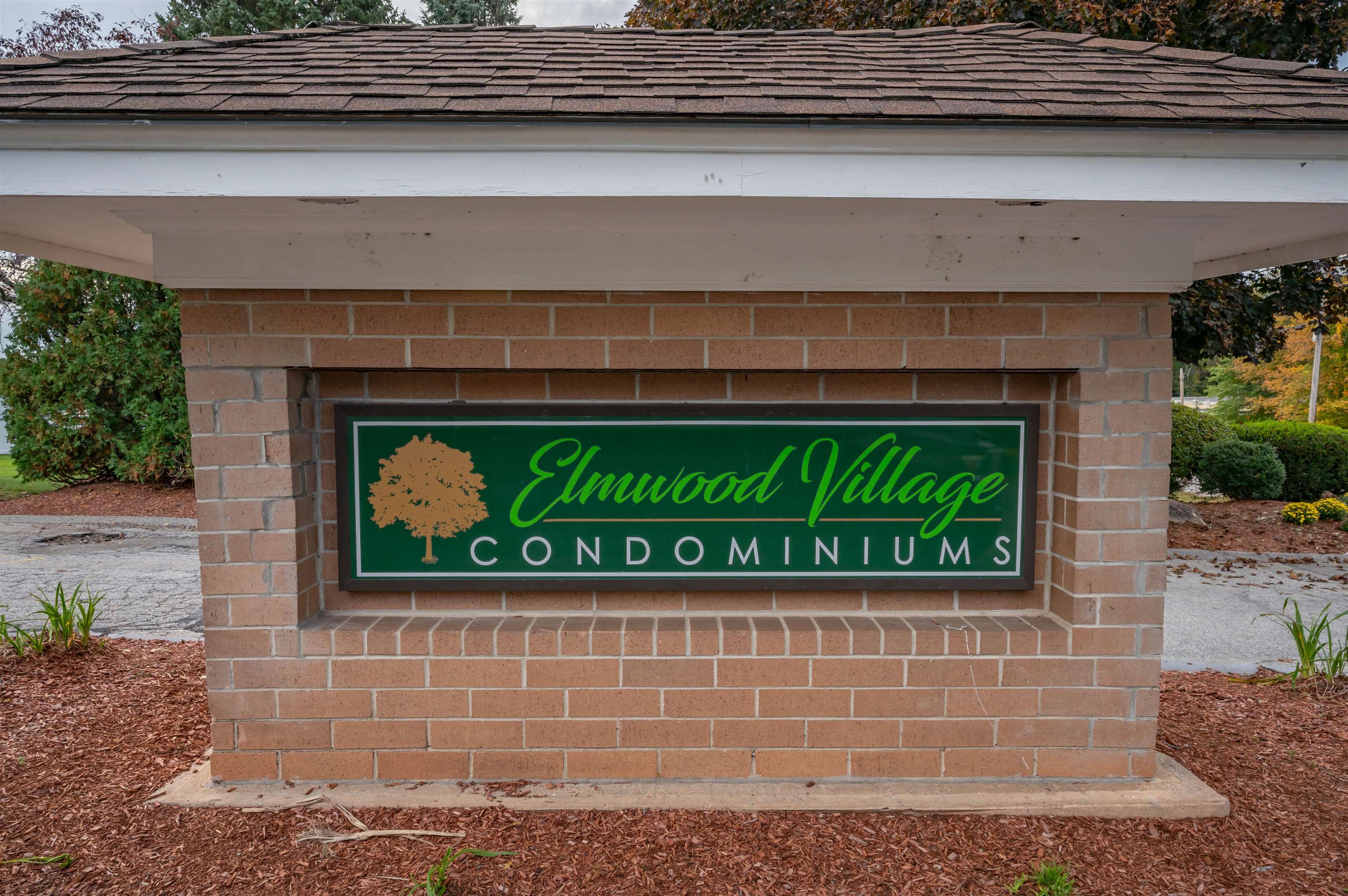 308 Elmwood Drive — photo
