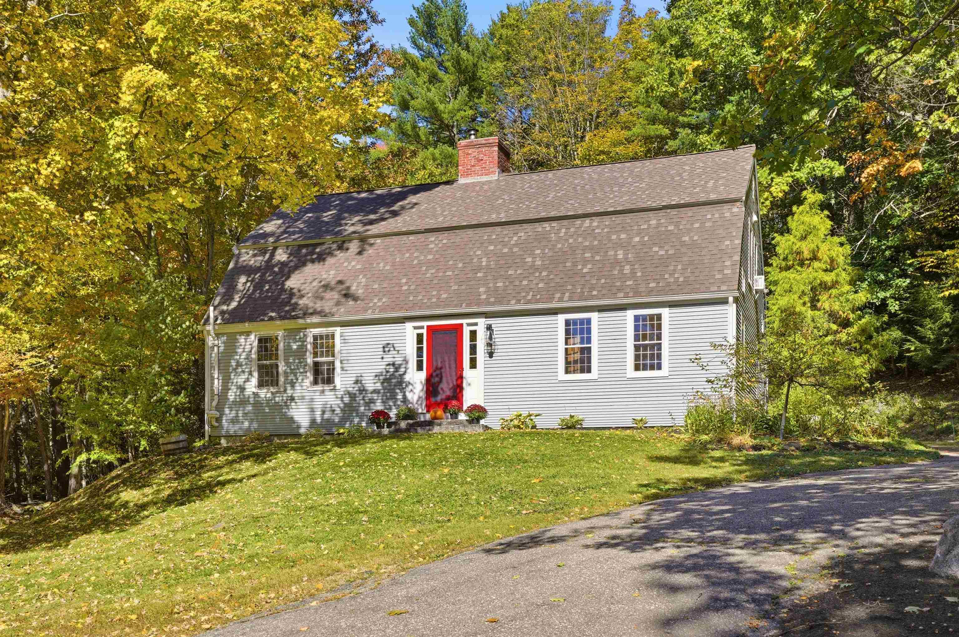 8 Baptist Hill Road — photo