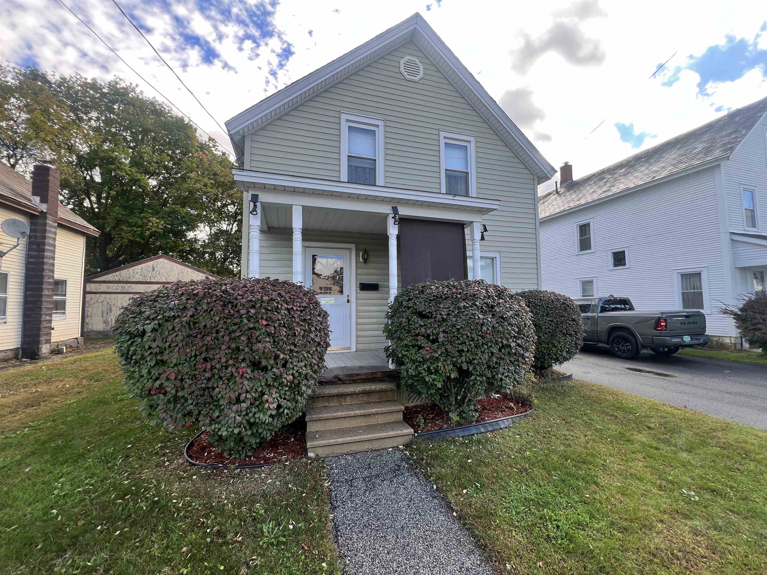 8 Meadow Street — photo