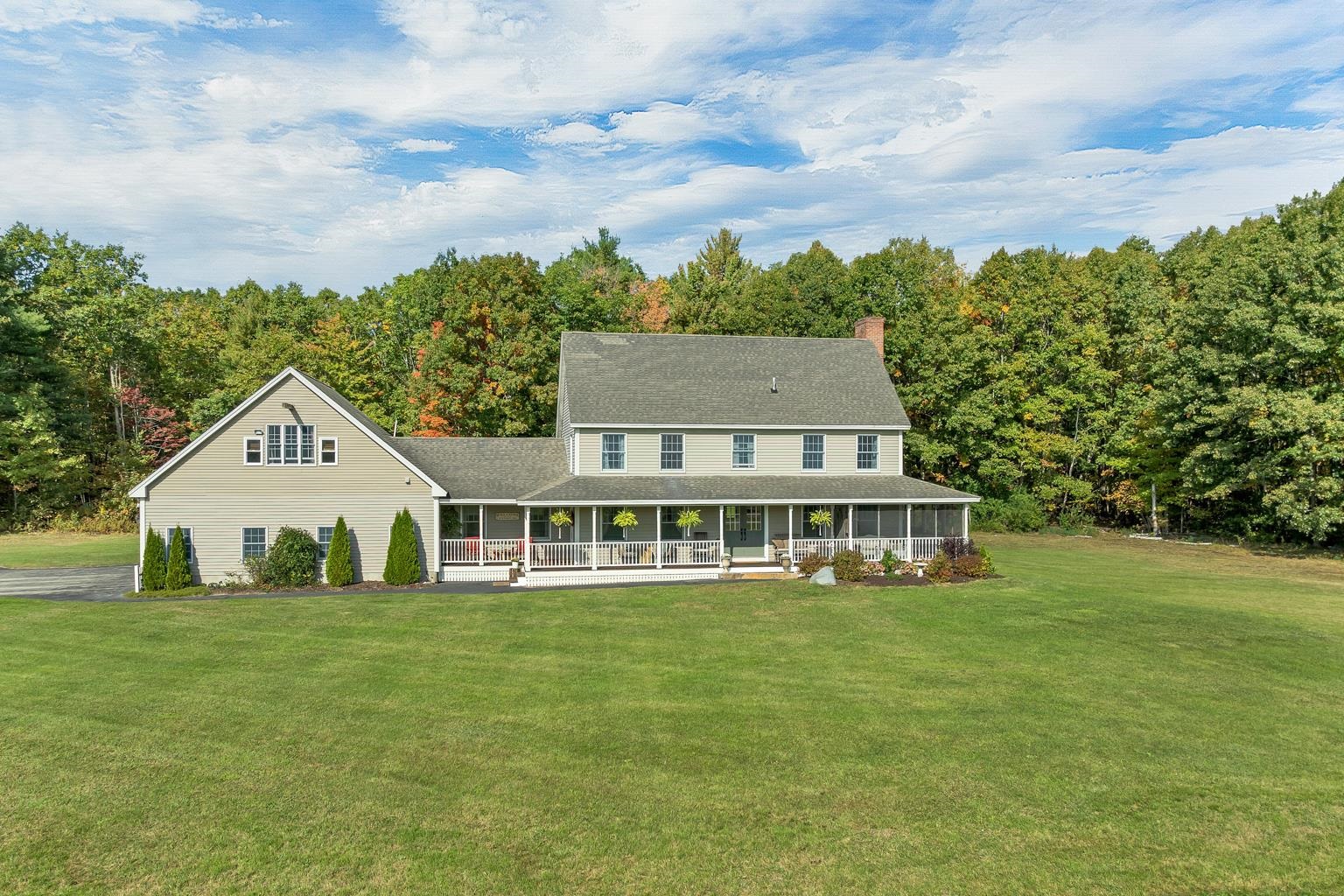35 Quinns Field — photo