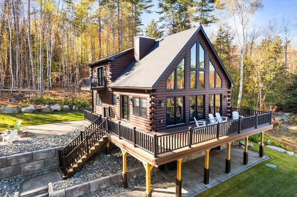 135 Lakeside Drive — photo