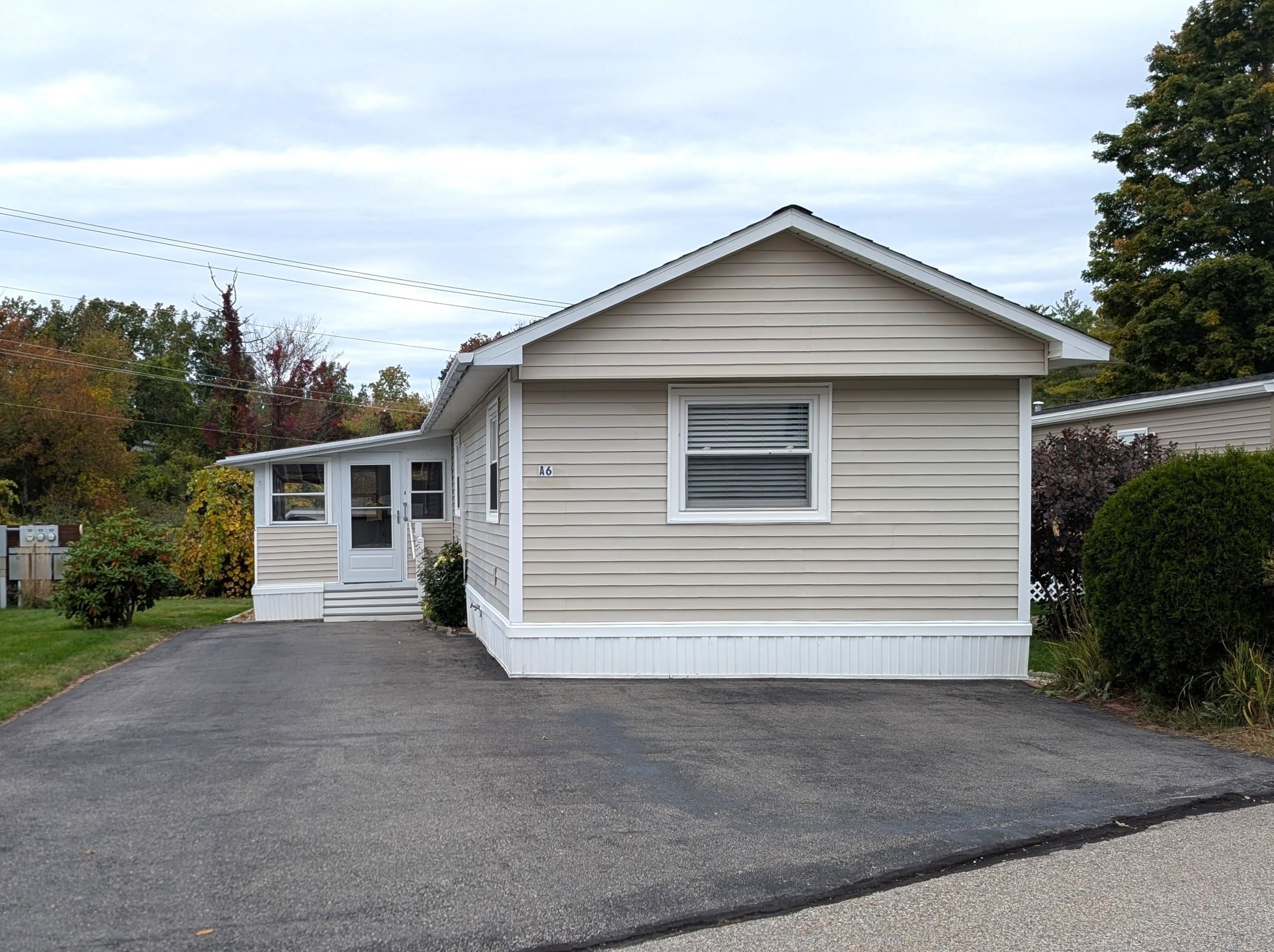 40 Hampton Road, Exeter, NH 03833 — photo 2