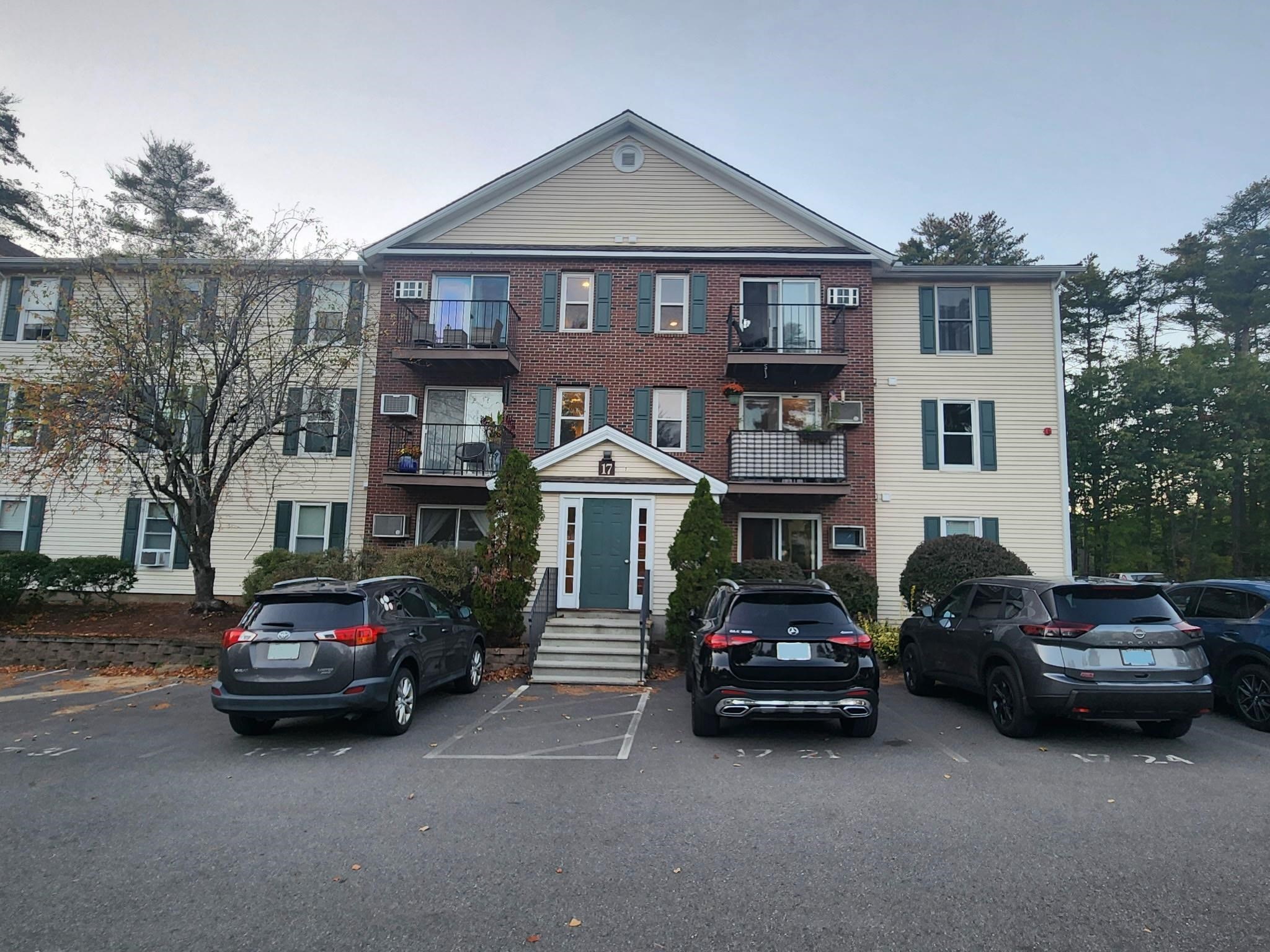 17 Kimberly Drive — photo