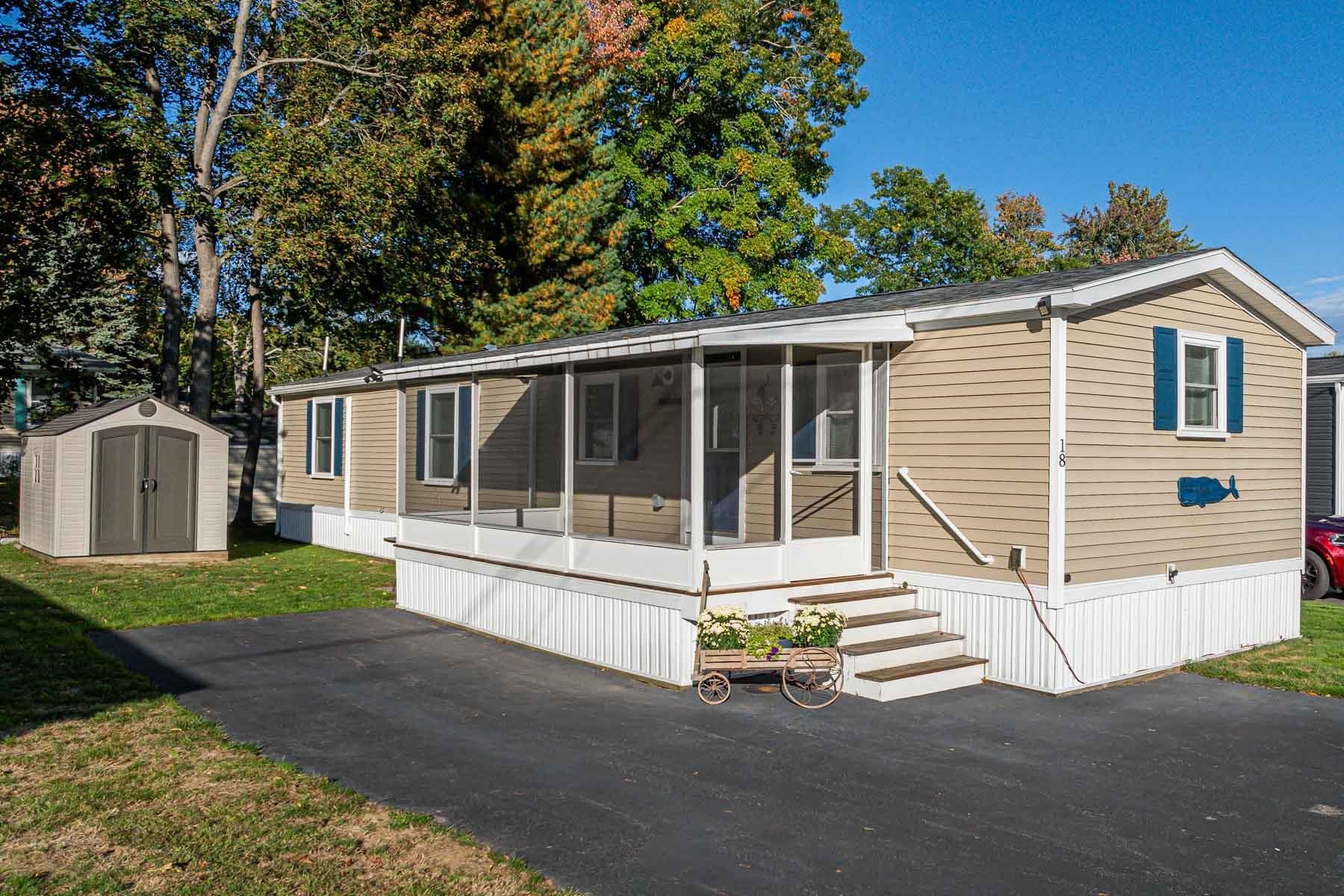 18 Seabreeze Drive — photo