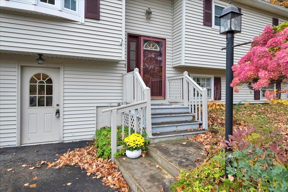 7 Pinehurst Drive, Jericho, VT 05465 — photo 2