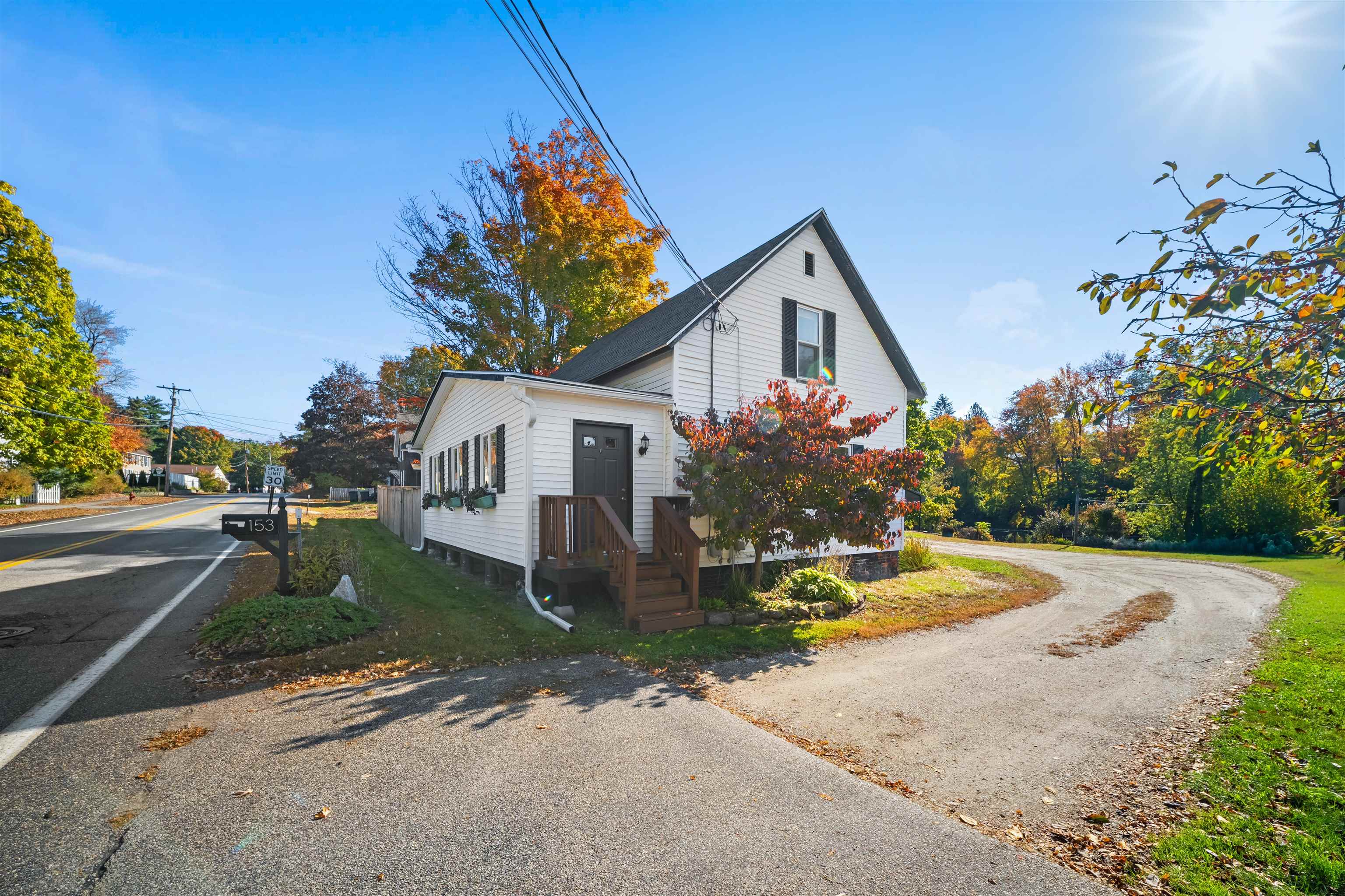 153 Buck Street — photo