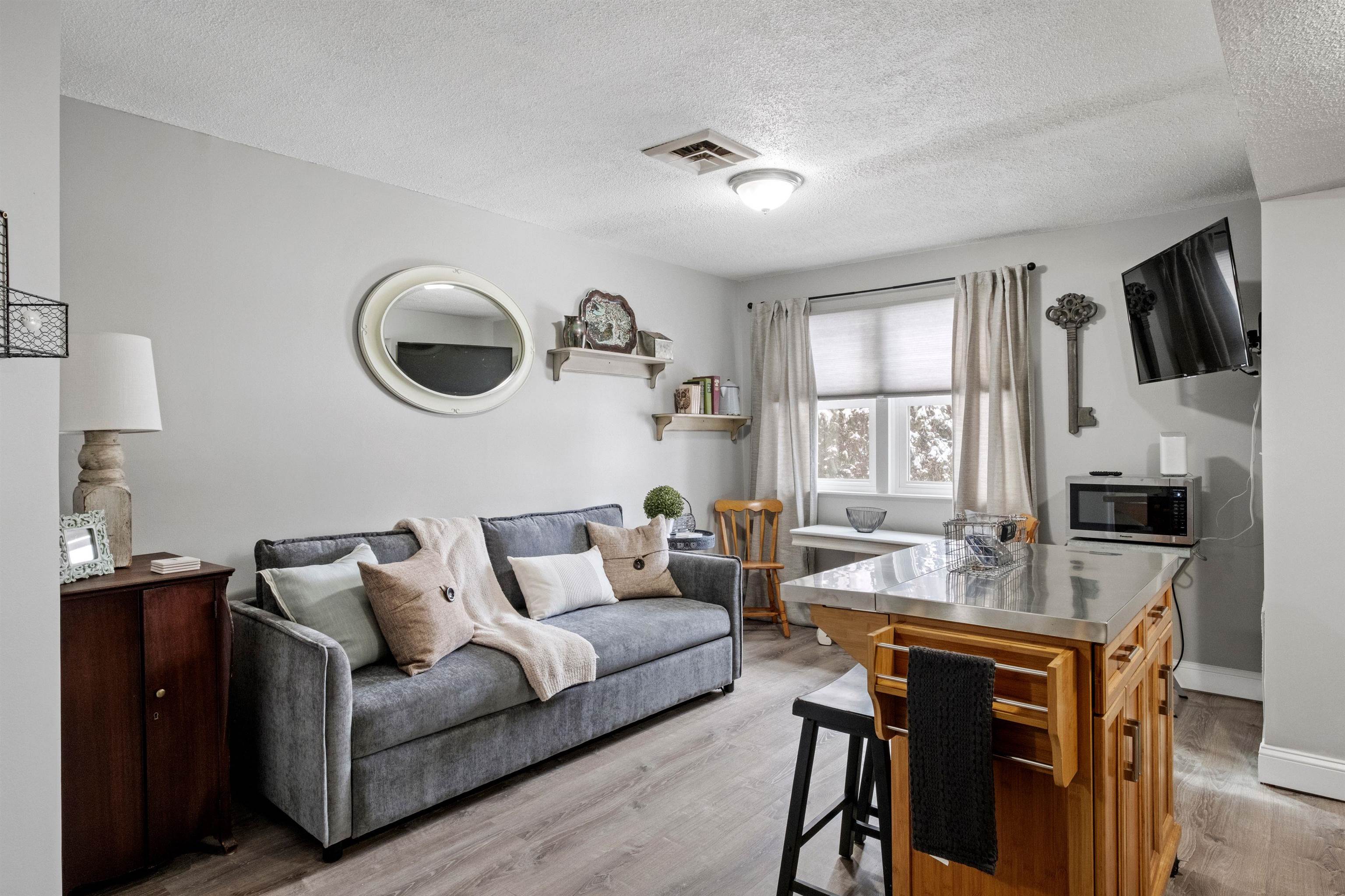 5-5 Blackstone Drive — photo