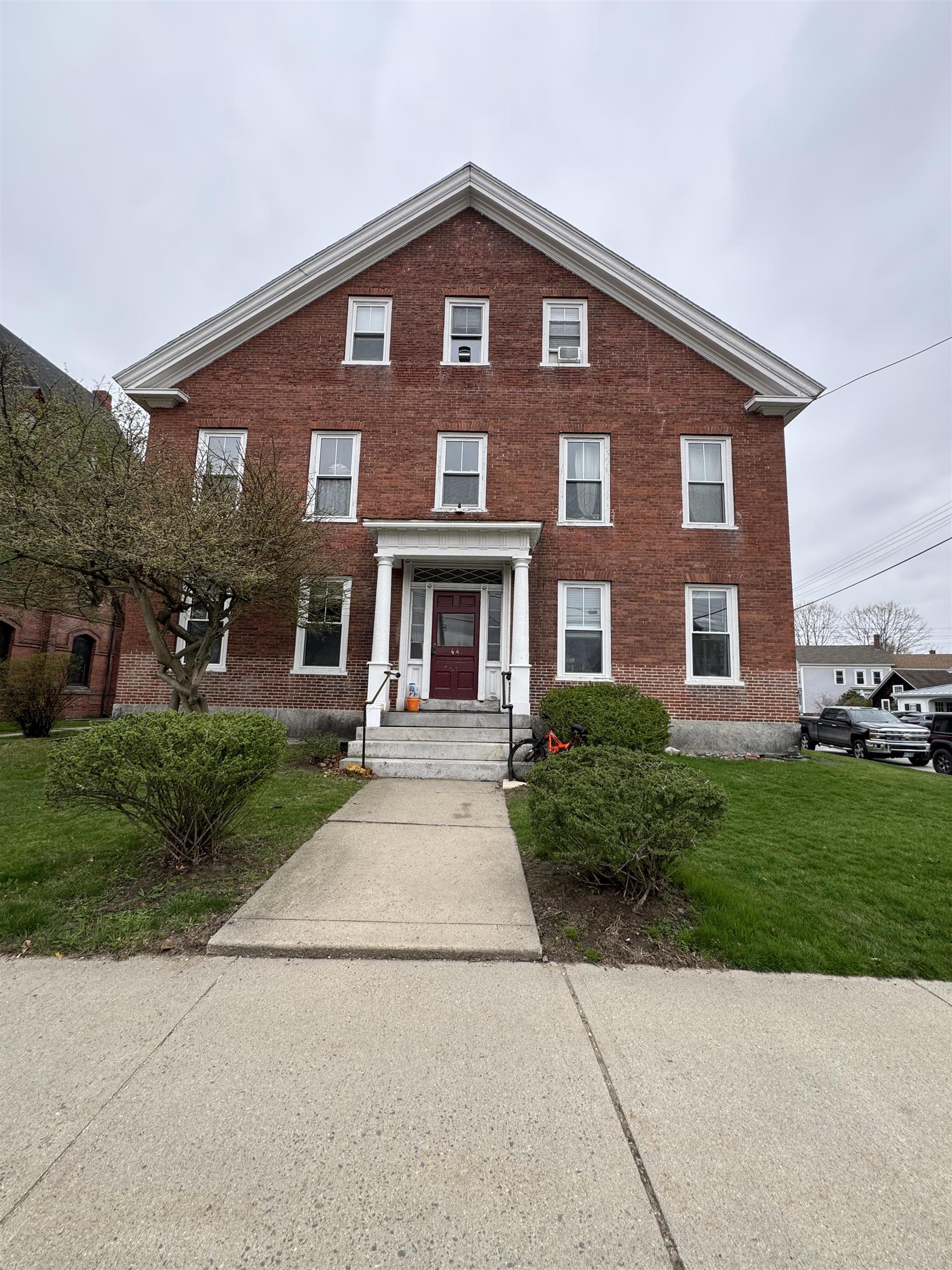 44 Court Street — photo