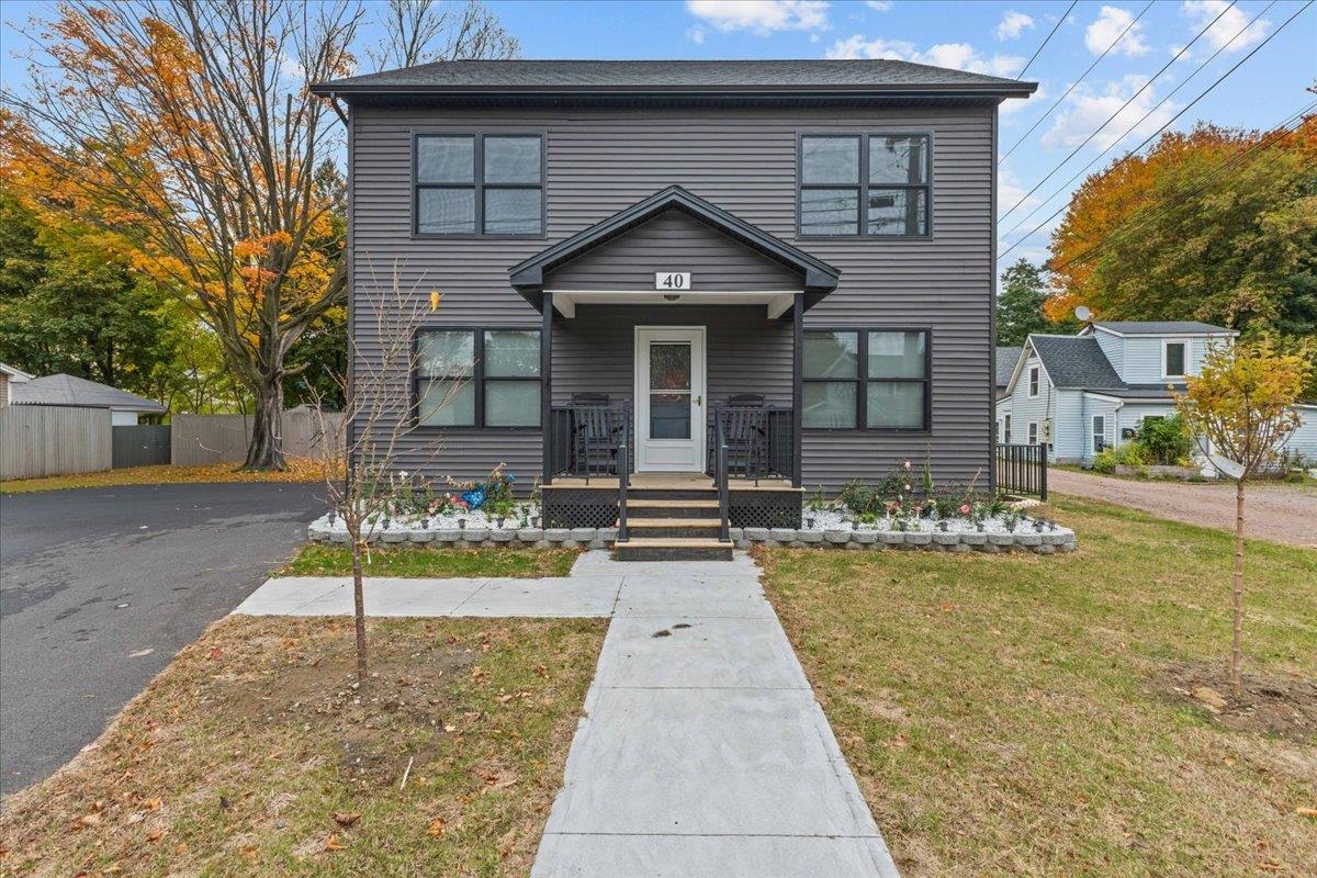 40 Maple Street — photo