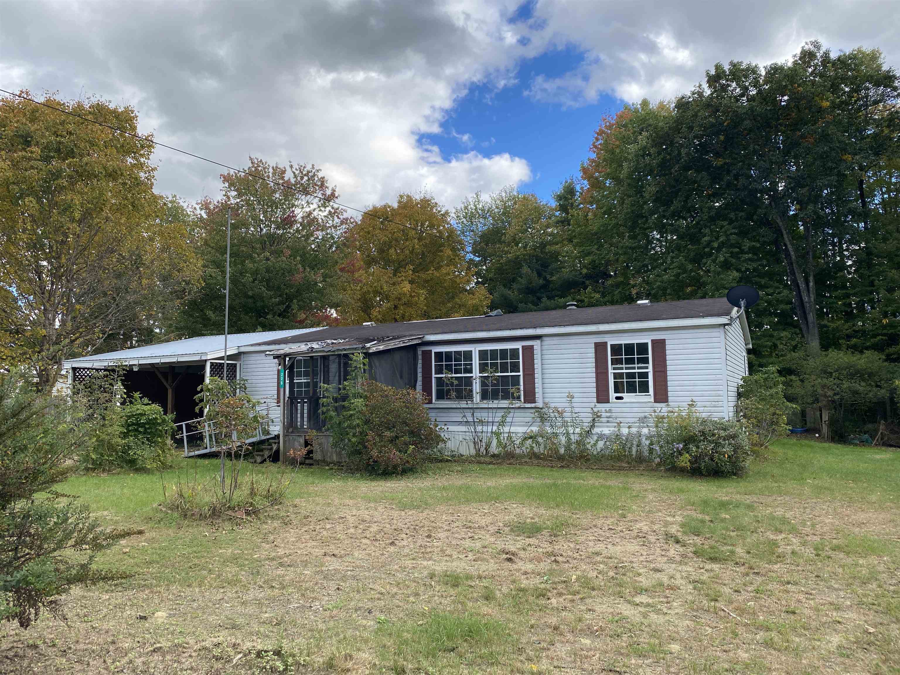 225 Chasbrit Road — photo