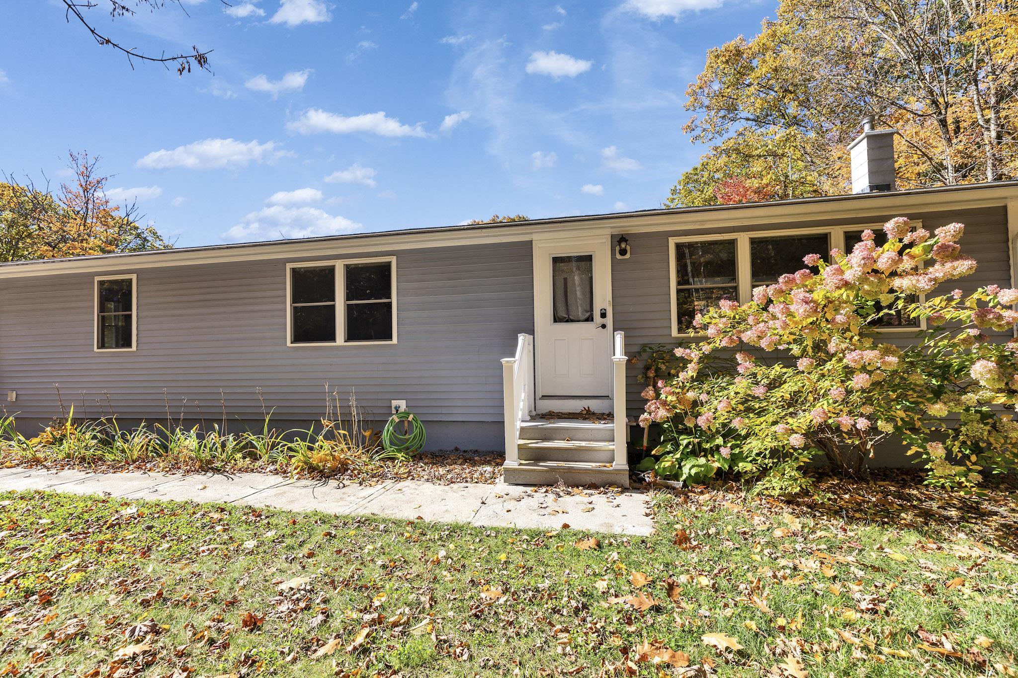 196 Rhododendron Road, Fitzwilliam, NH 03447 — photo 3
