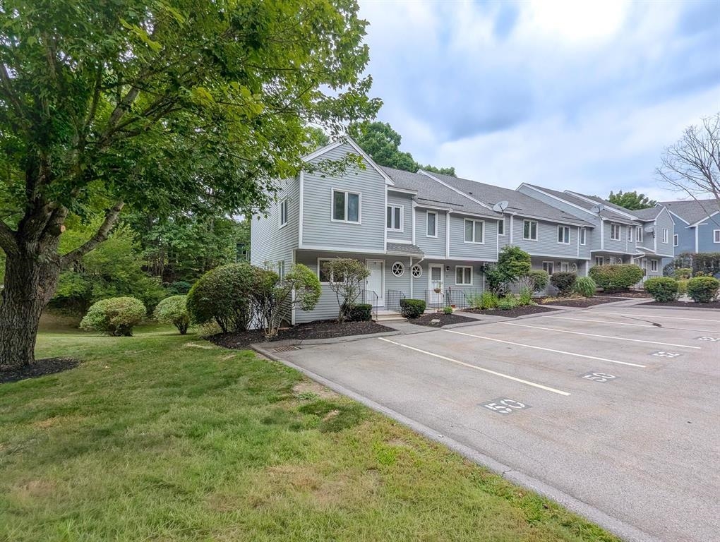 52 Merrimack Drive — photo