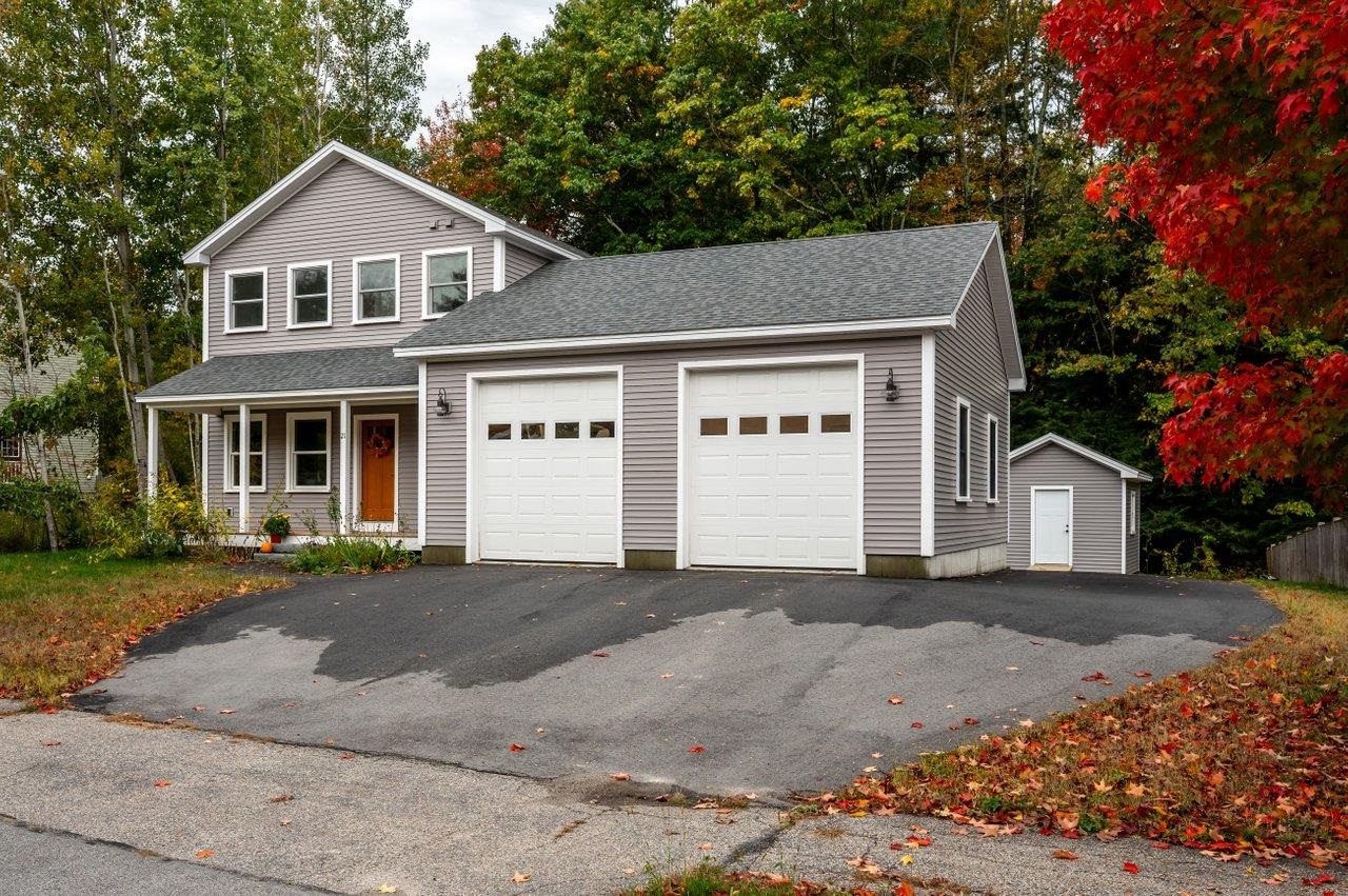 21 Brenda Lane — photo