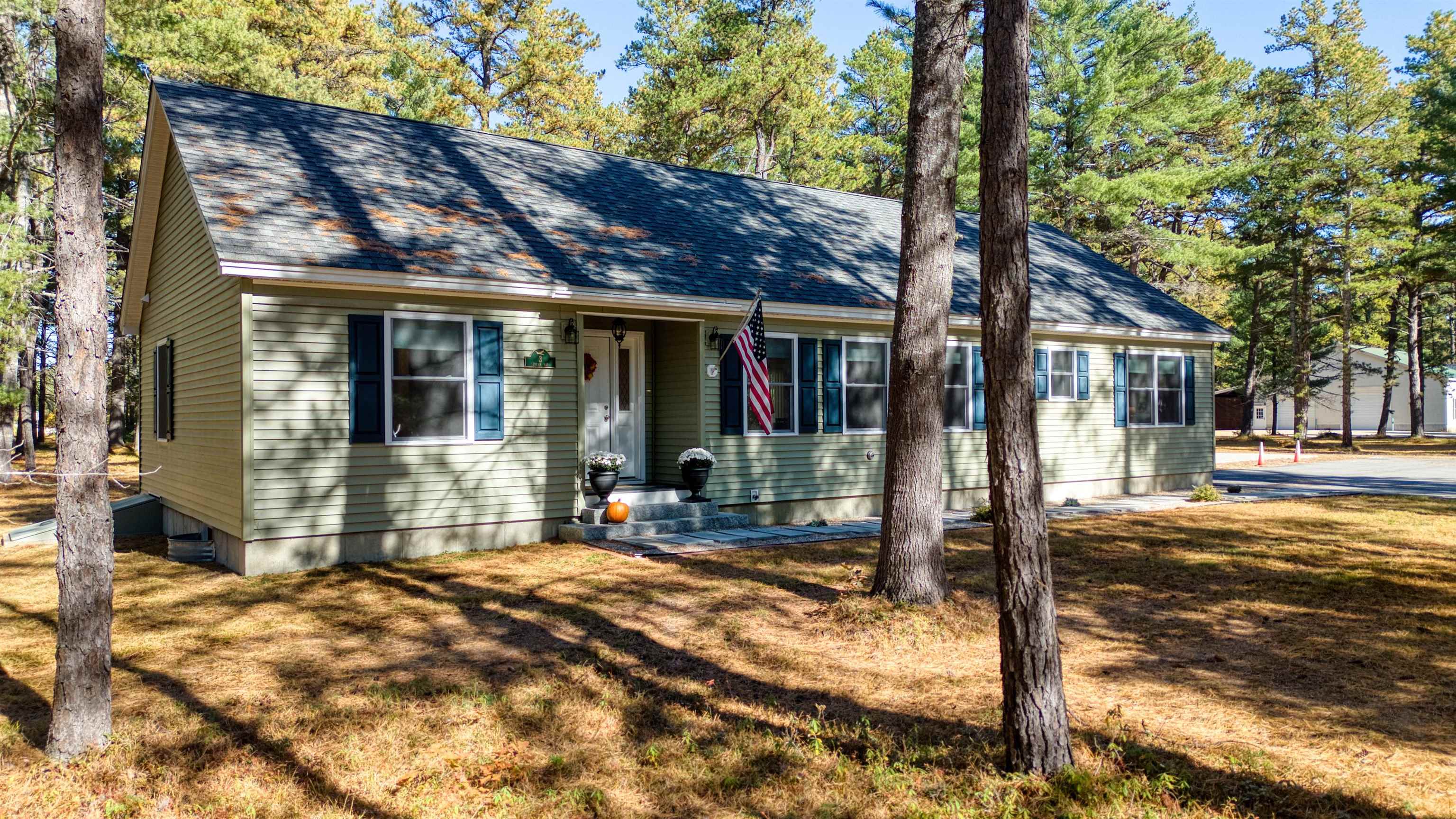 3 Logan Way — photo
