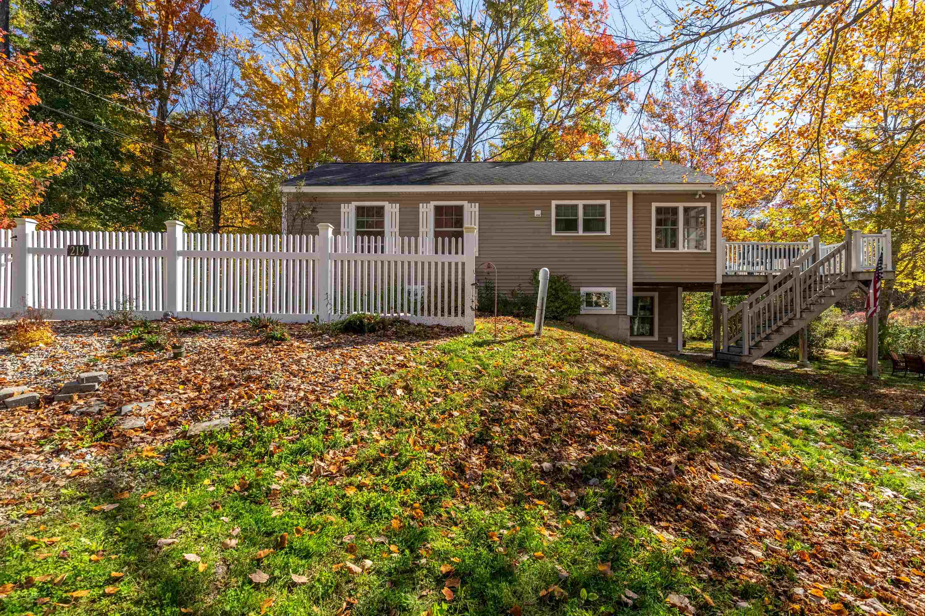 219 Golf Course Lane — photo