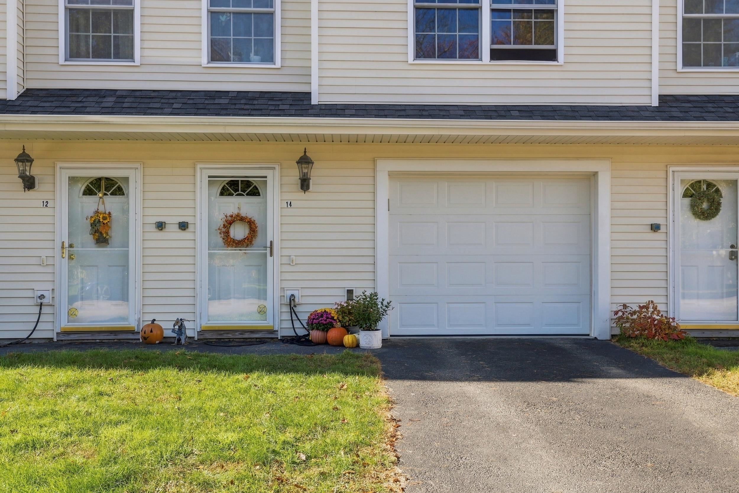 14 Pearson Way, Epping, NH 03042 — photo 2