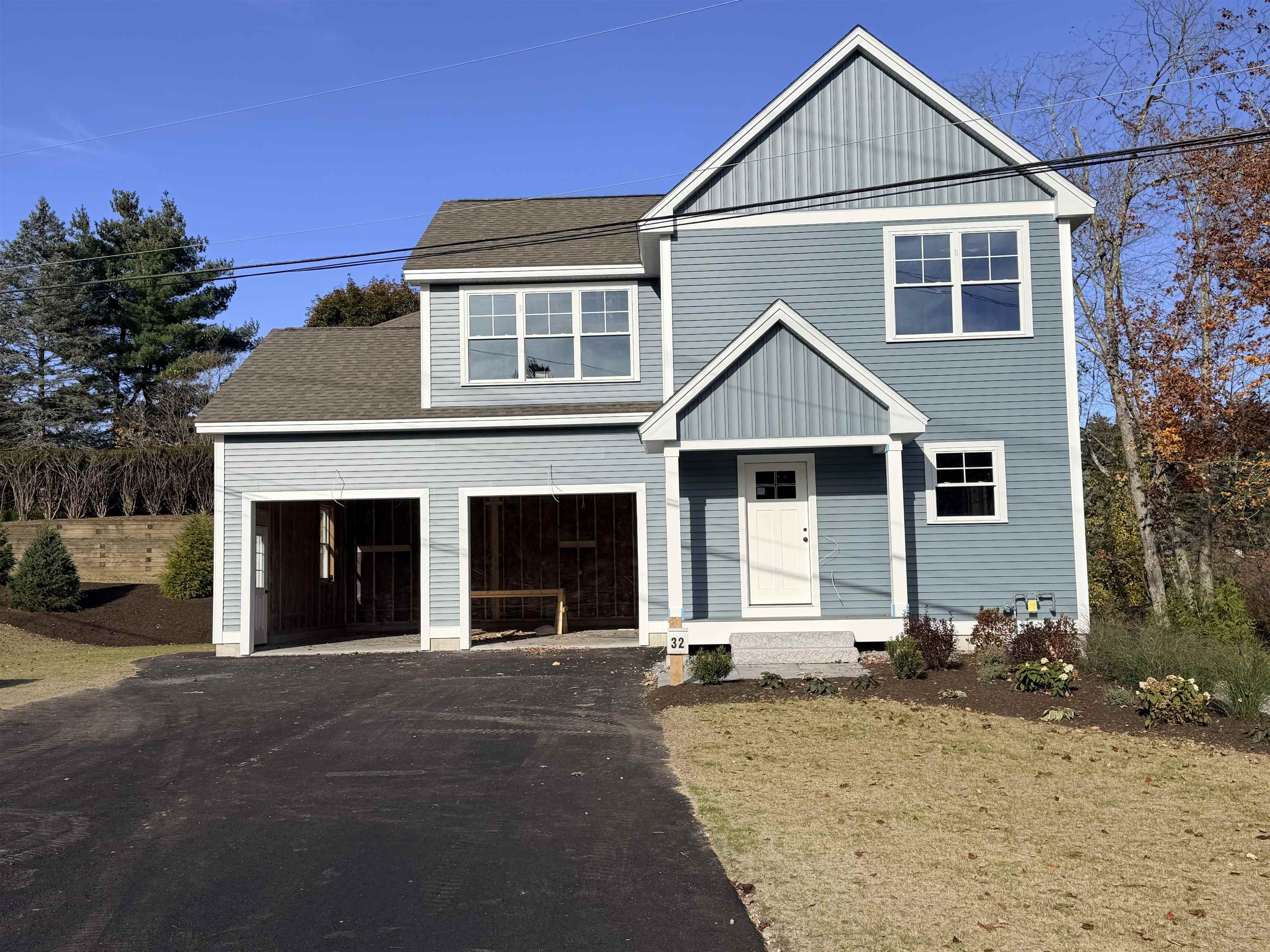 32 Farmington Road — photo