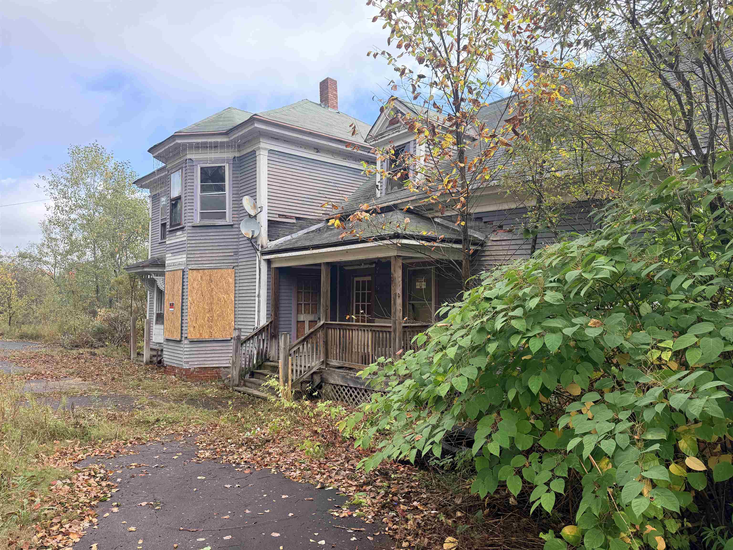 40 Lancaster Road, Lunenburg, VT 05906 — photo 2